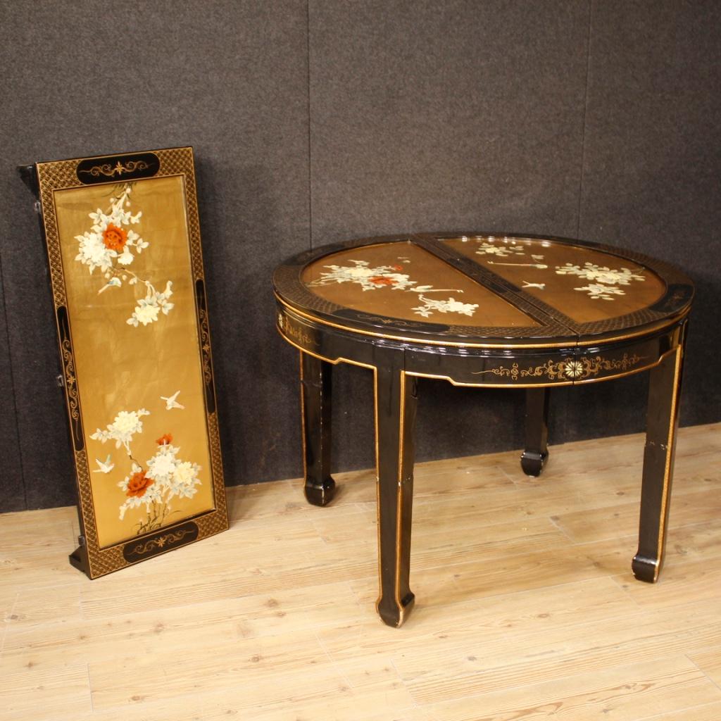 20th Century Lacquered, Painted and Gilt Chinoiserie Wood French Table, 1970 6