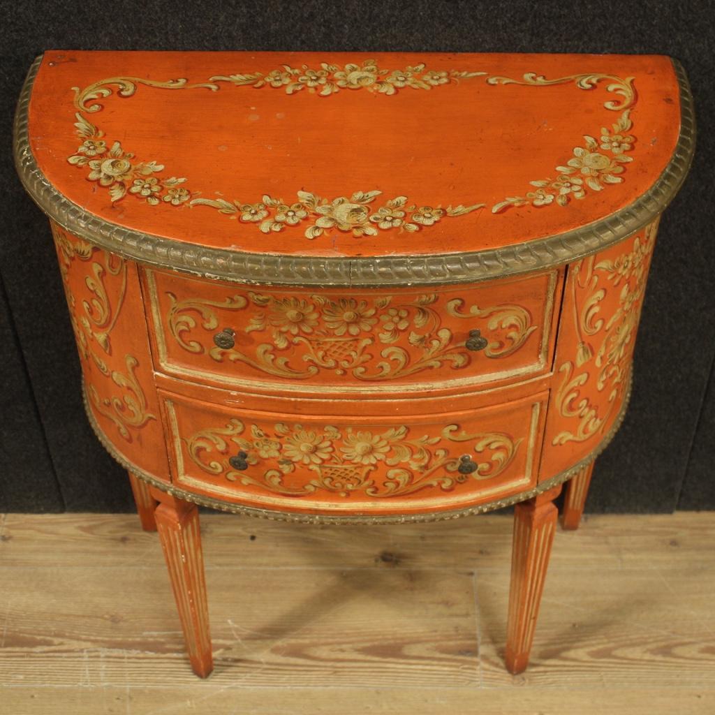Wood 20th Century Lacquered Painted and Giltwood Italian Louis XVI Style Dresser