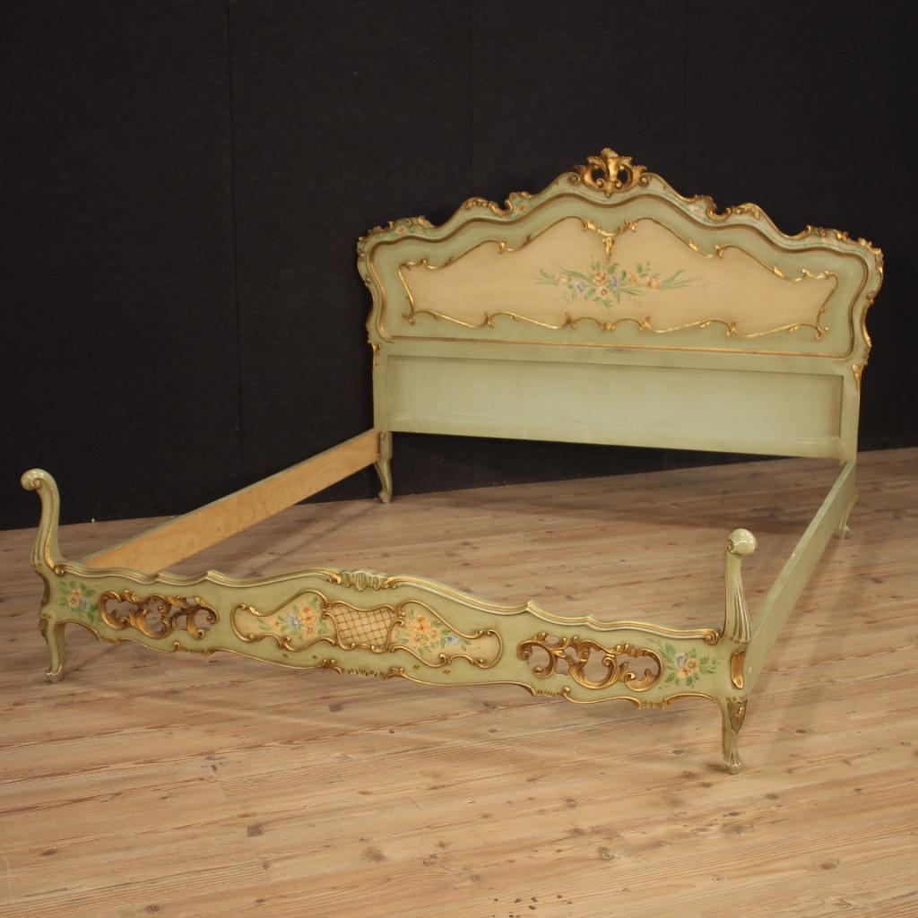 20th Century Lacquered Painted and Giltwood Venetian Bed, 1960 4