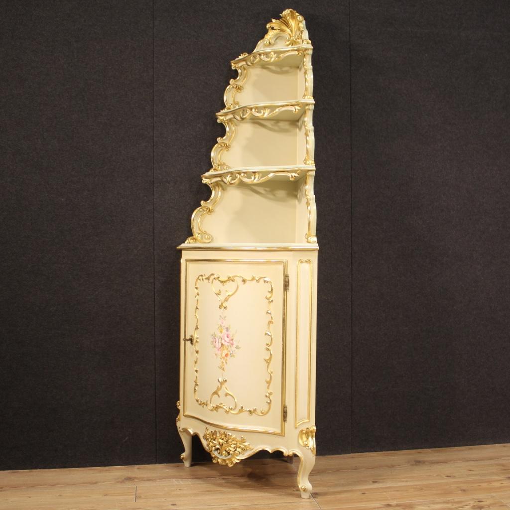 20th Century Lacquered Painted and Gilt Wood Venetian Corner Cabinet, 1960 6