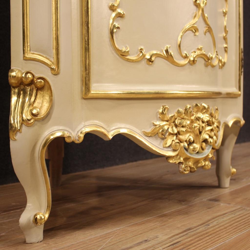 20th Century Lacquered Painted and Gilt Wood Venetian Corner Cabinet, 1960 5
