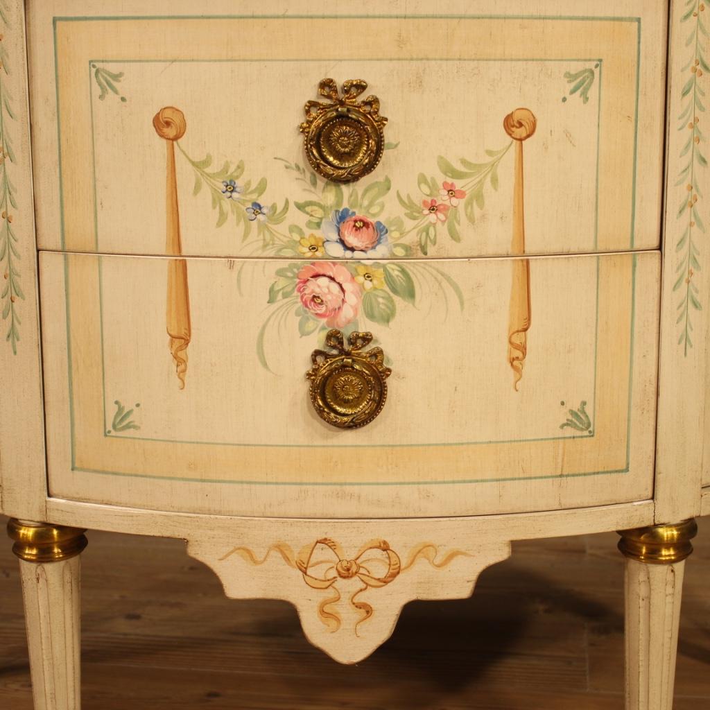 20th Century Lacquered, Painted, Gilt Wood French Louis XVI Demilune Dresser In Good Condition In Vicoforte, Piedmont
