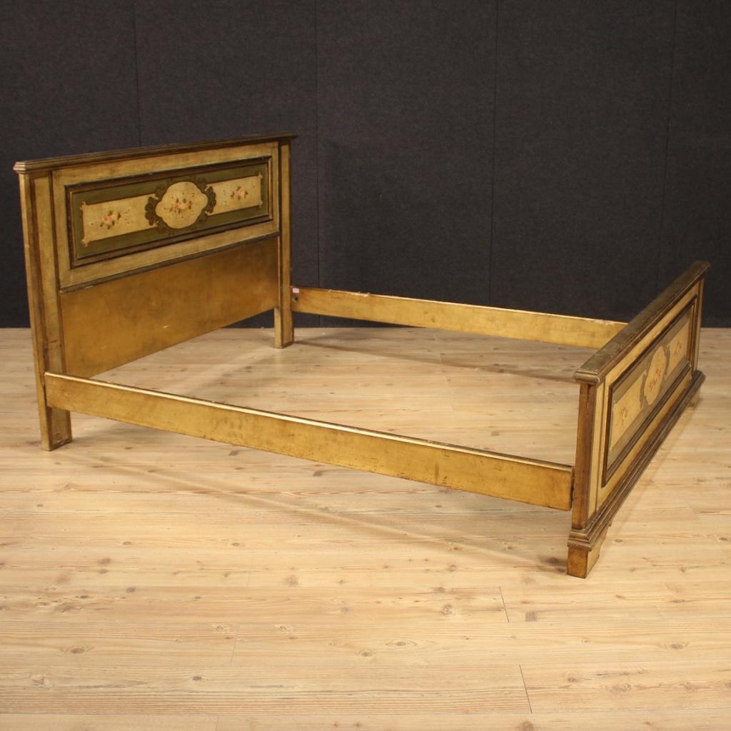 20th Century Lacquered, Painted, Gilt Wood Italian Bed, 1960 5
