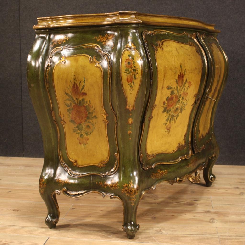 20th Century Lacquered Painted Gold Wood Venetian Sideboard, 1930 1