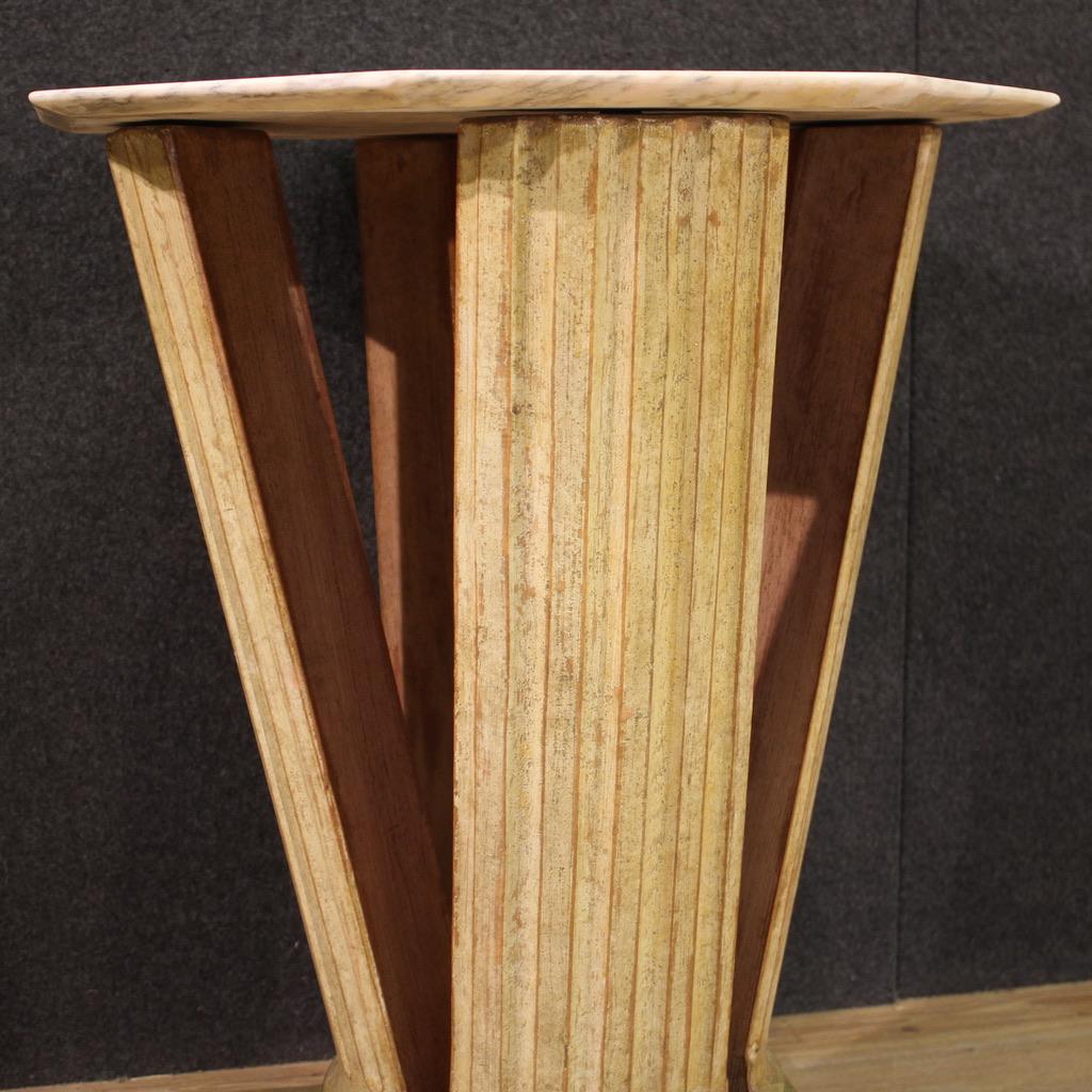 20th Century Lacquered Wood and Onyx Top Italian Side Table, 1970 in vendita 4