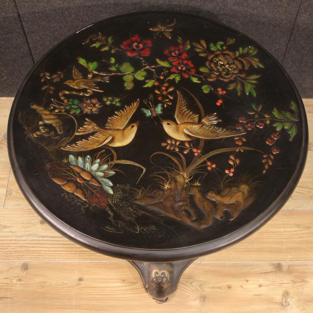 20th Century Lacquered Wood French Round Coffee Table, 1950 2