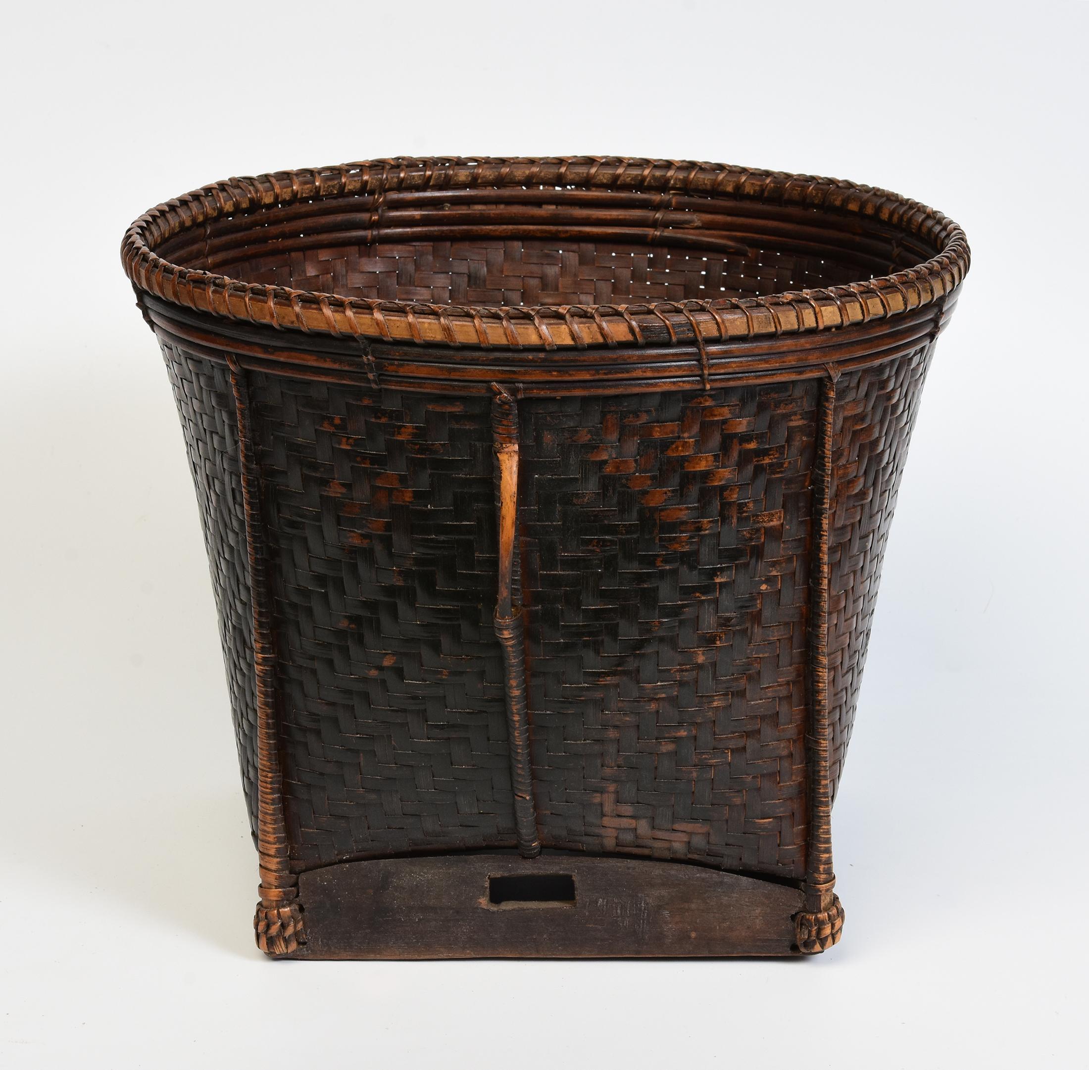 20th Century, Laos Bamboo Basket For Sale 5