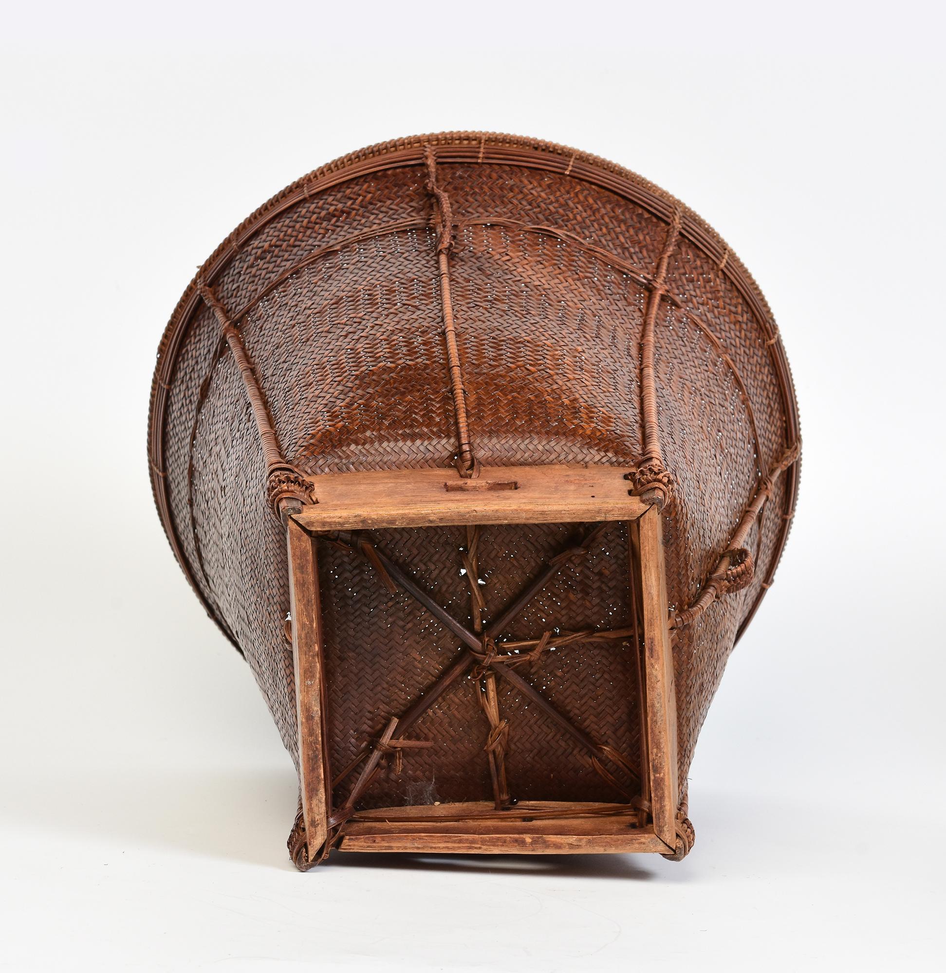 20th Century, Laos Bamboo Basket For Sale 8
