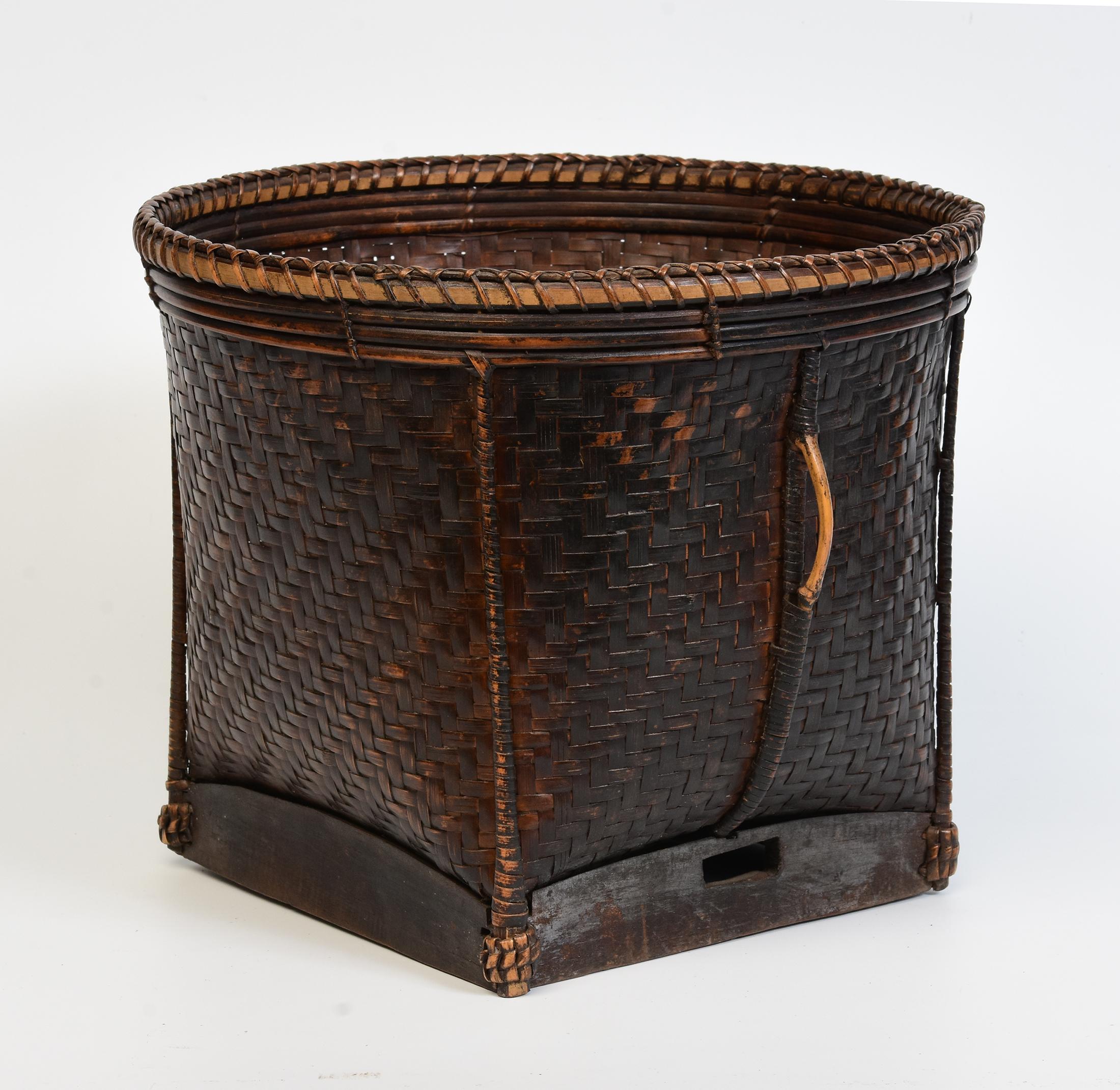 Hand-Crafted 20th Century, Laos Bamboo Basket For Sale