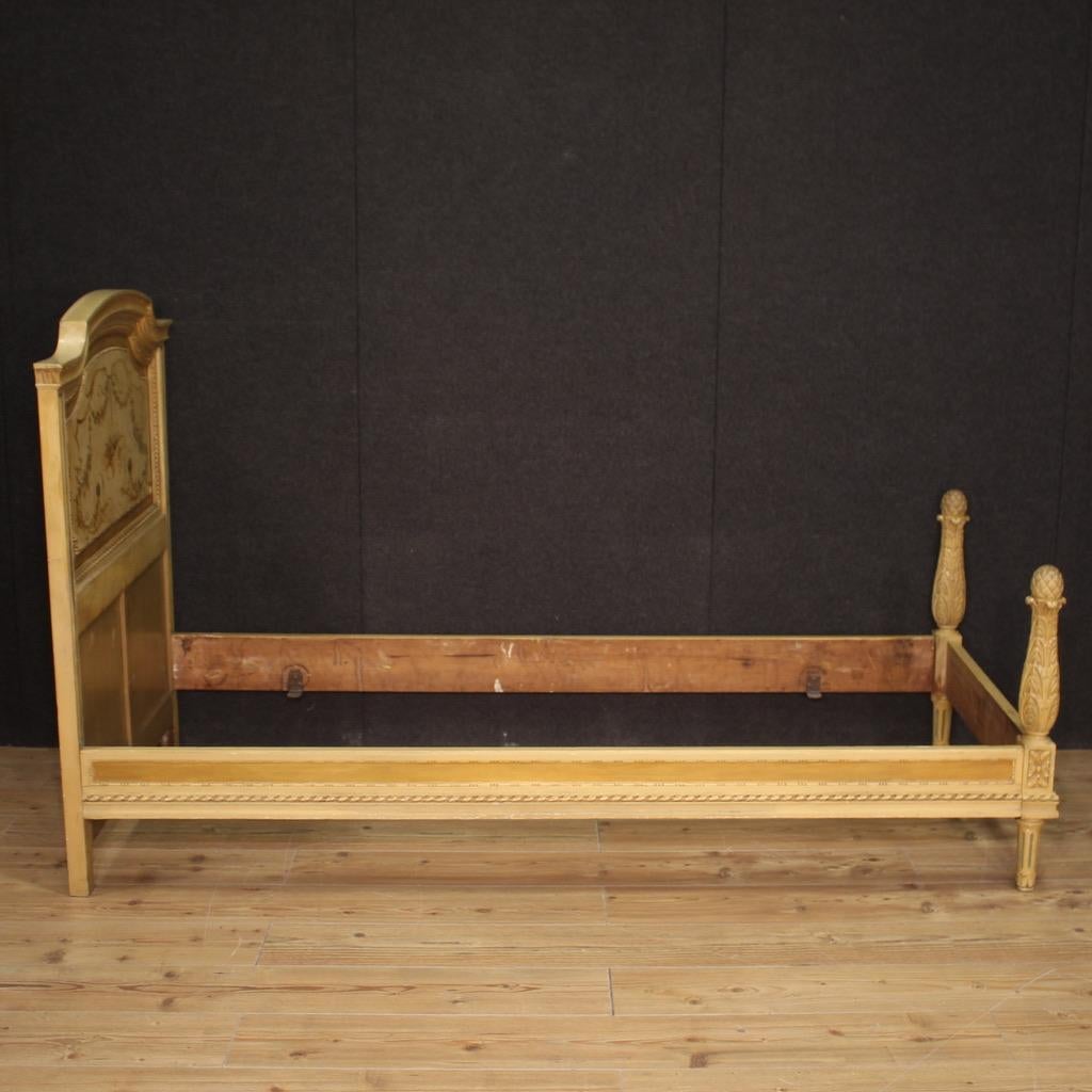 20th Century Laquered Wood Antique Italian Bed, 1960s For Sale 2