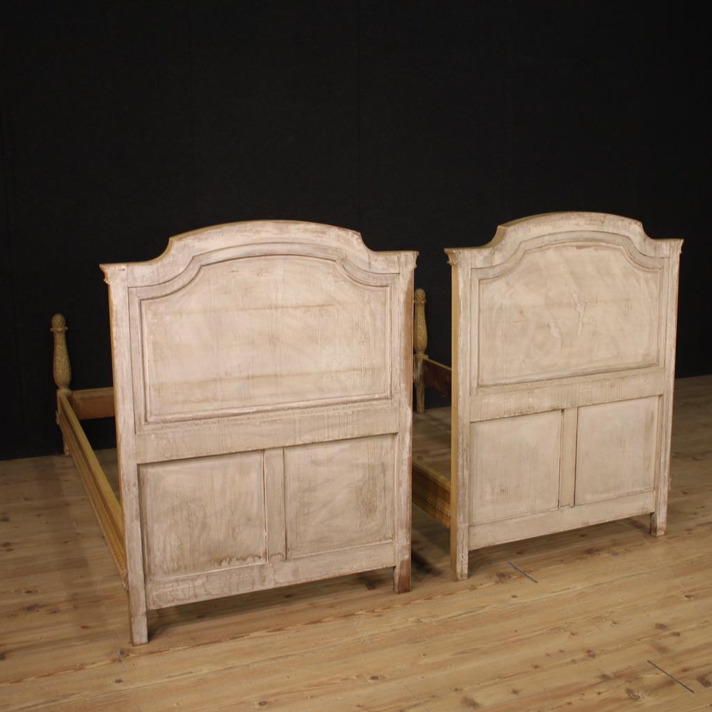 20th Century Laquered Wood in Louis XVI style Italian Bed, 1960s For Sale 1