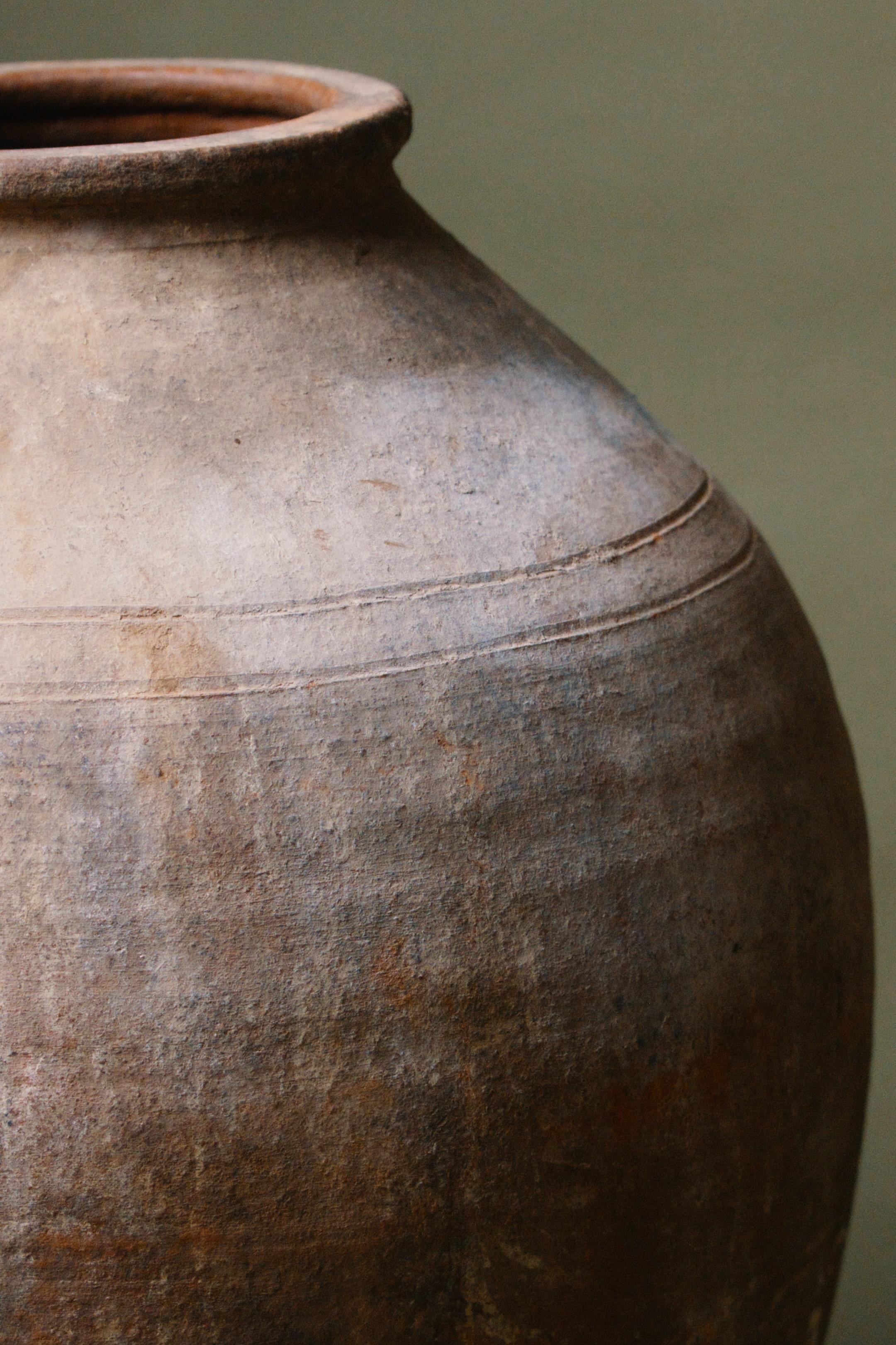 Grande vaso in terracotta anatolica del 20° secolo in vendita 2