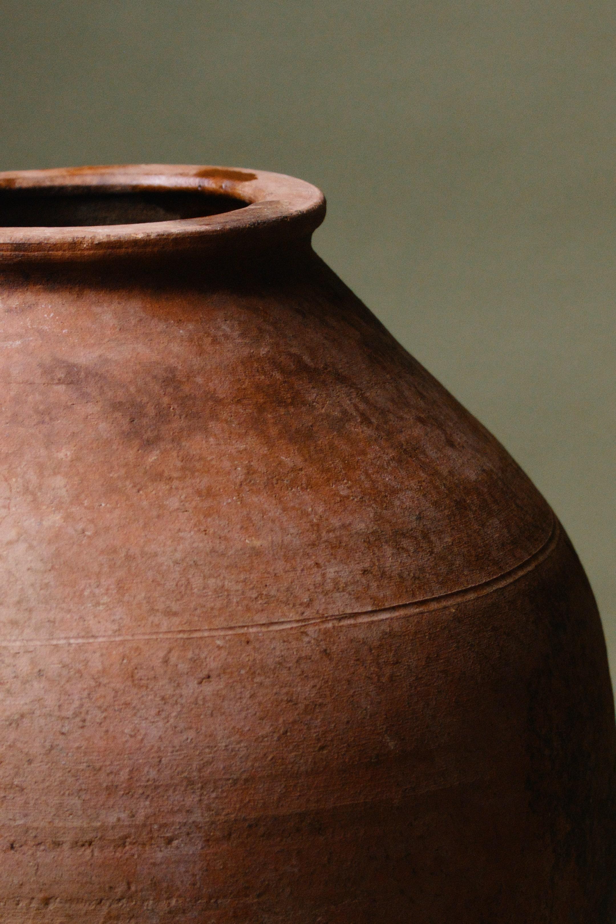 Gran tinaja de terracota de Anatolia del siglo XX mediados del siglo XX