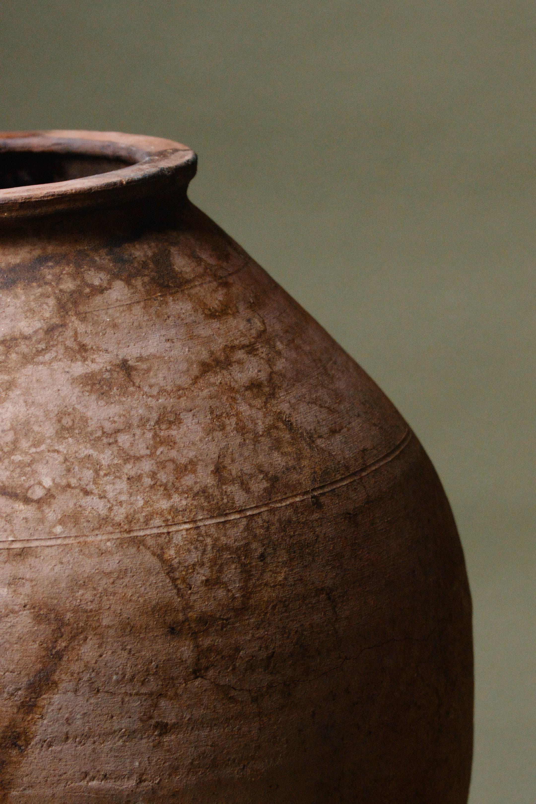 Gran tinaja de terracota de Anatolia del siglo XX 1