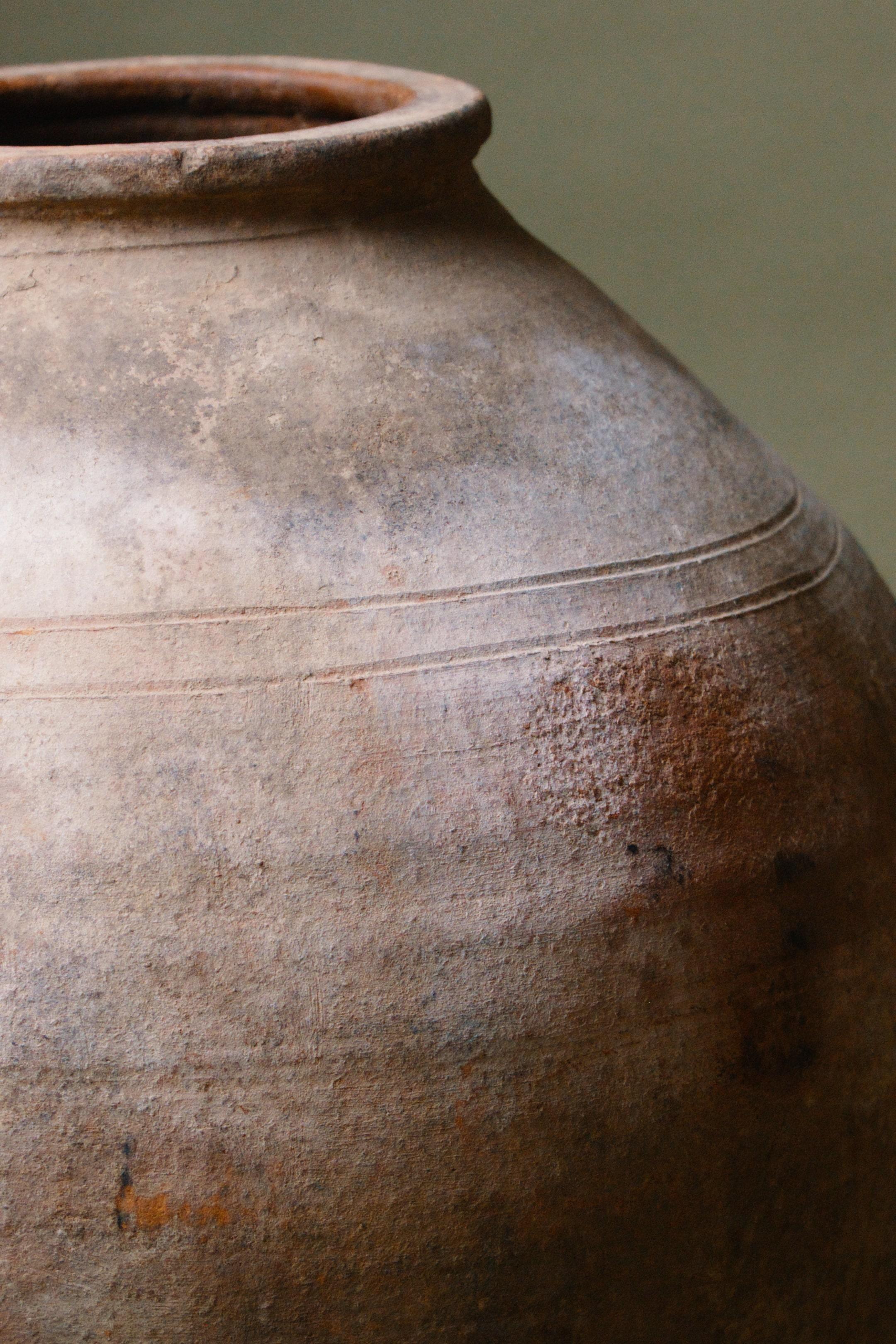 Grande vaso in terracotta anatolica del 20° secolo in vendita 1