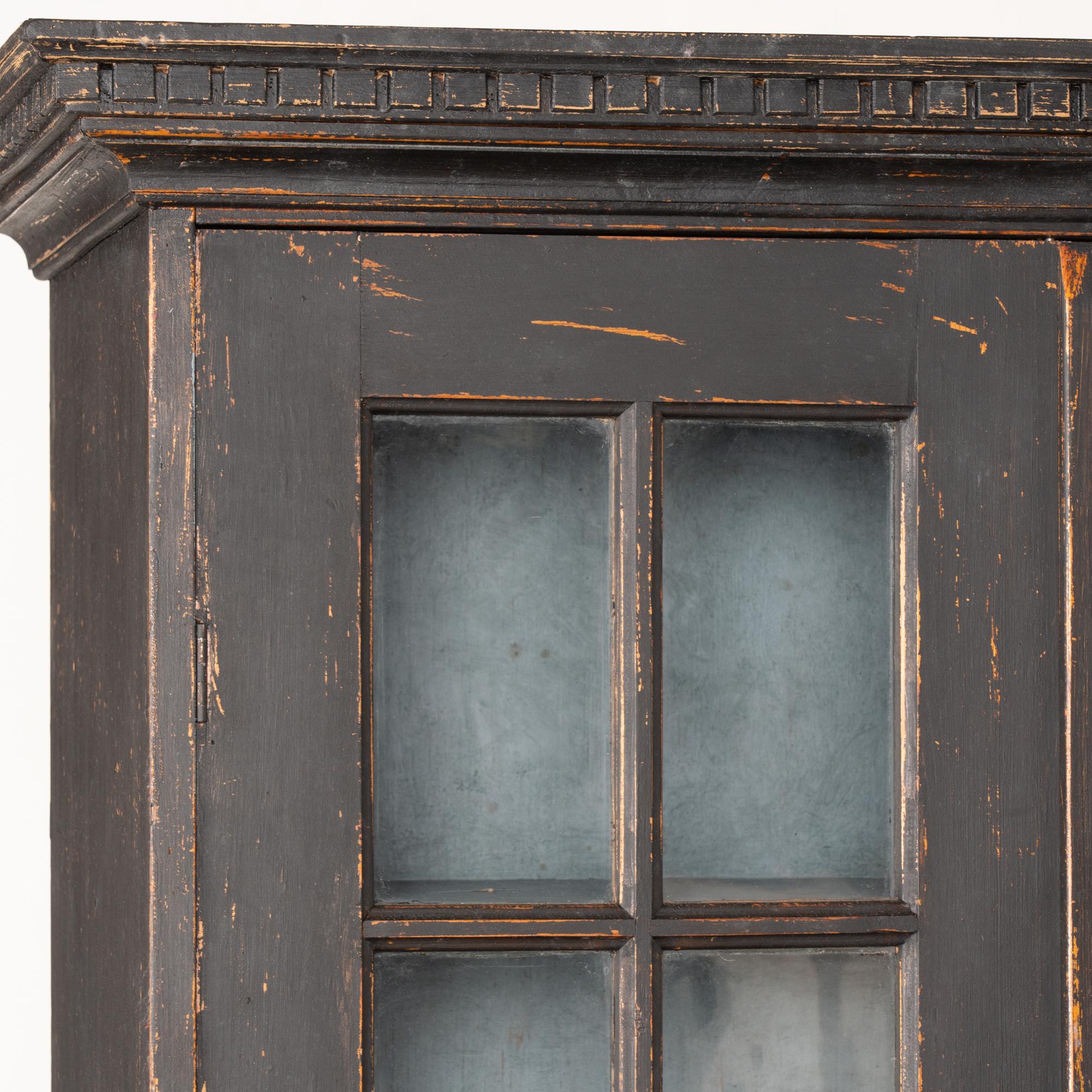20th Century Large Black Bookcase Display Cabinet from Denmark In Fair Condition For Sale In Round Top, TX
