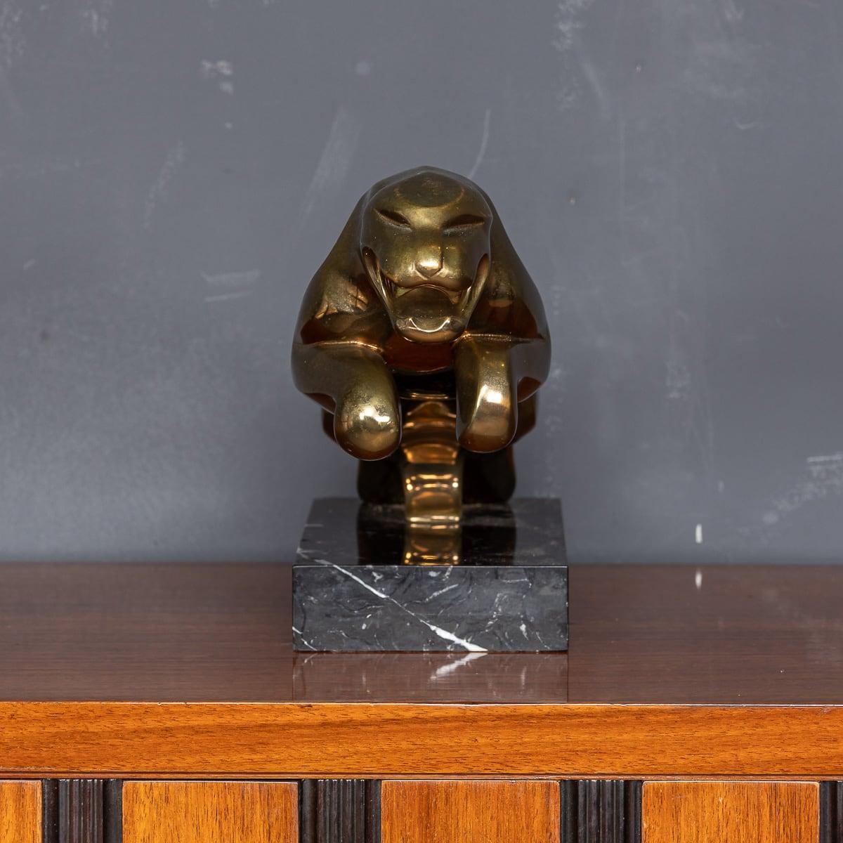 20th Century Large Bronze Jaguar Showroom Model On A Marble Plinth c.1970 In Good Condition In Royal Tunbridge Wells, Kent