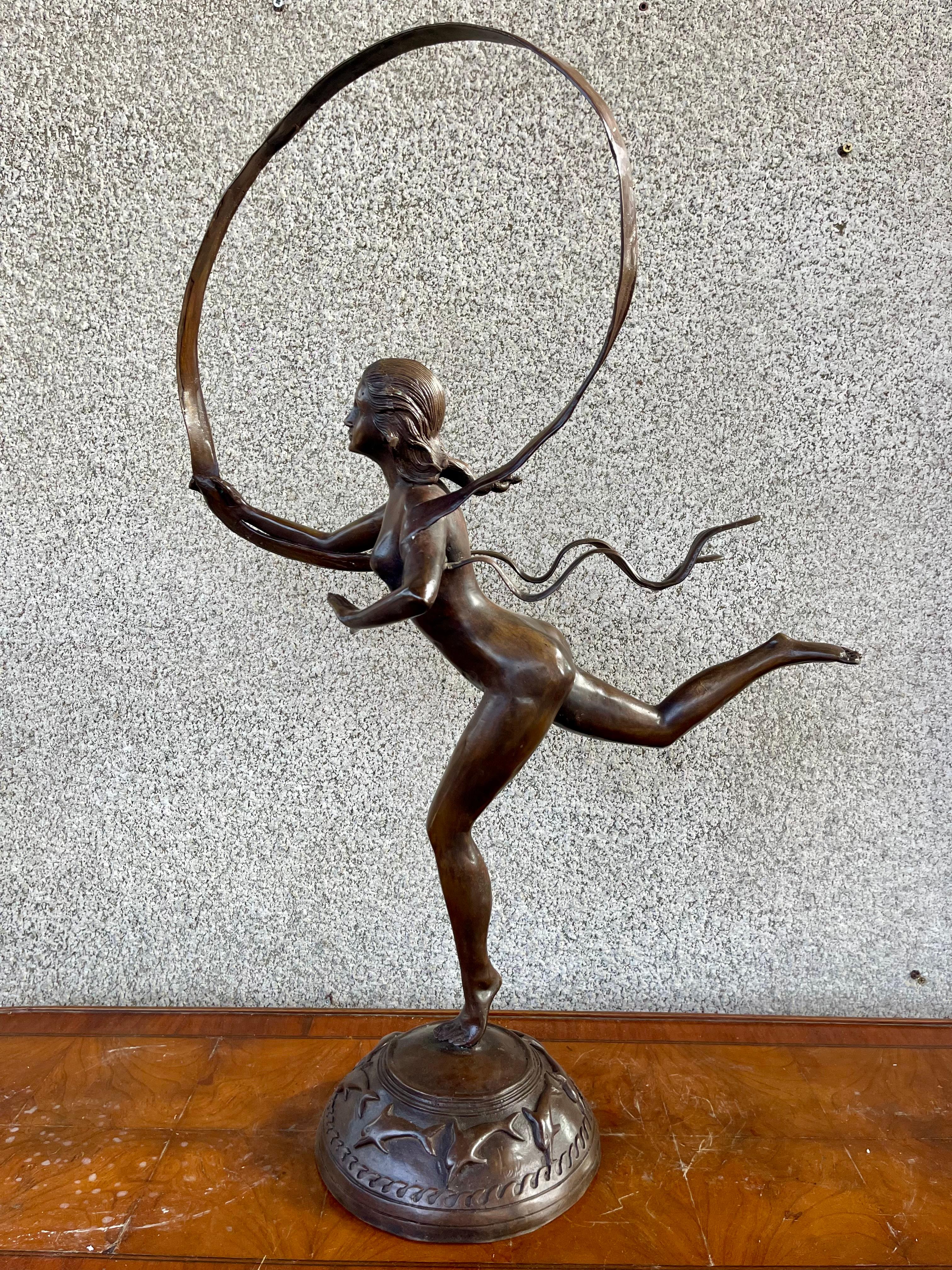 Calco Dama da ballo a nastro in bronzo del XX secolo in vendita