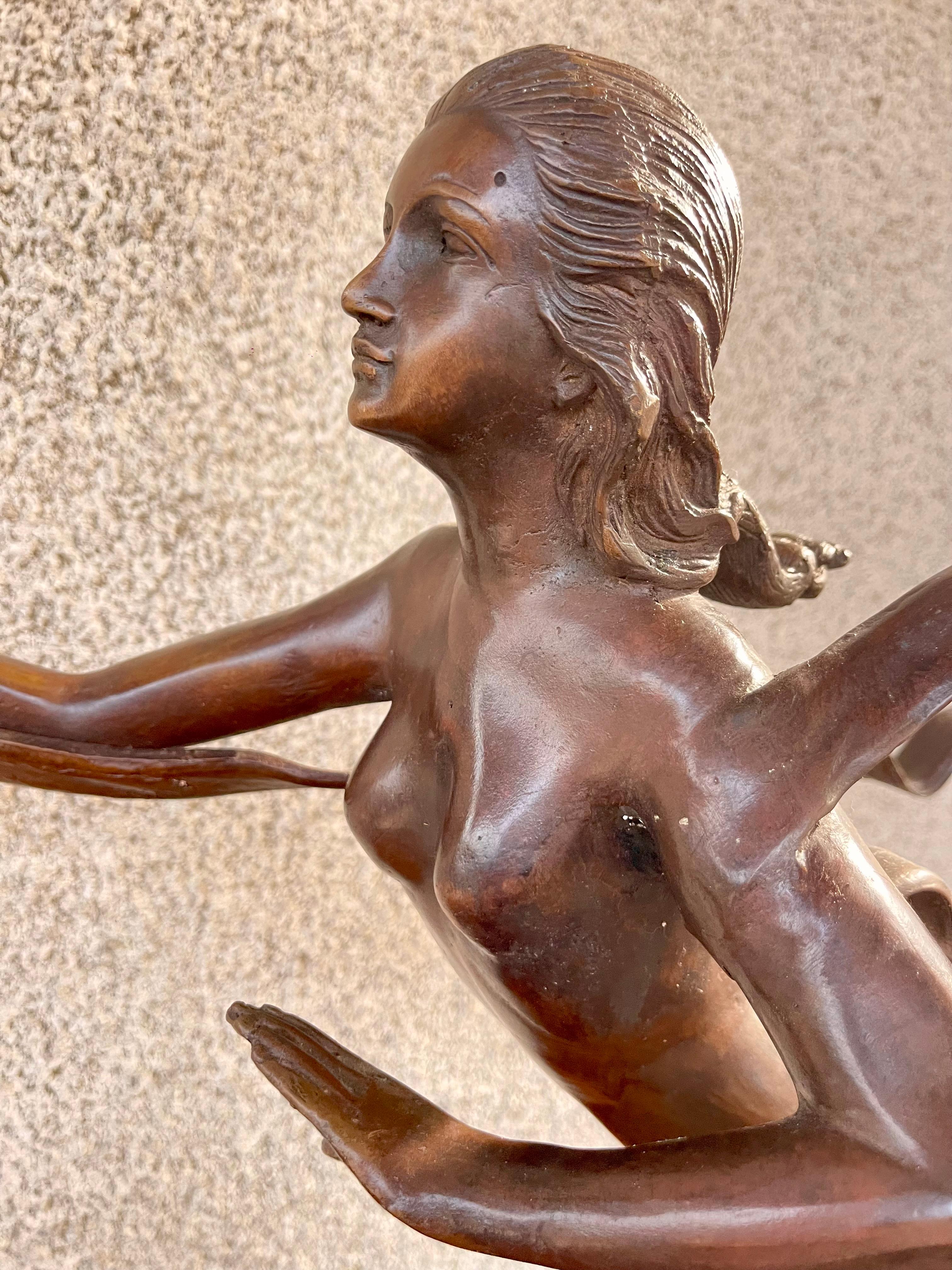 Bronzo Dama da ballo a nastro in bronzo del XX secolo in vendita