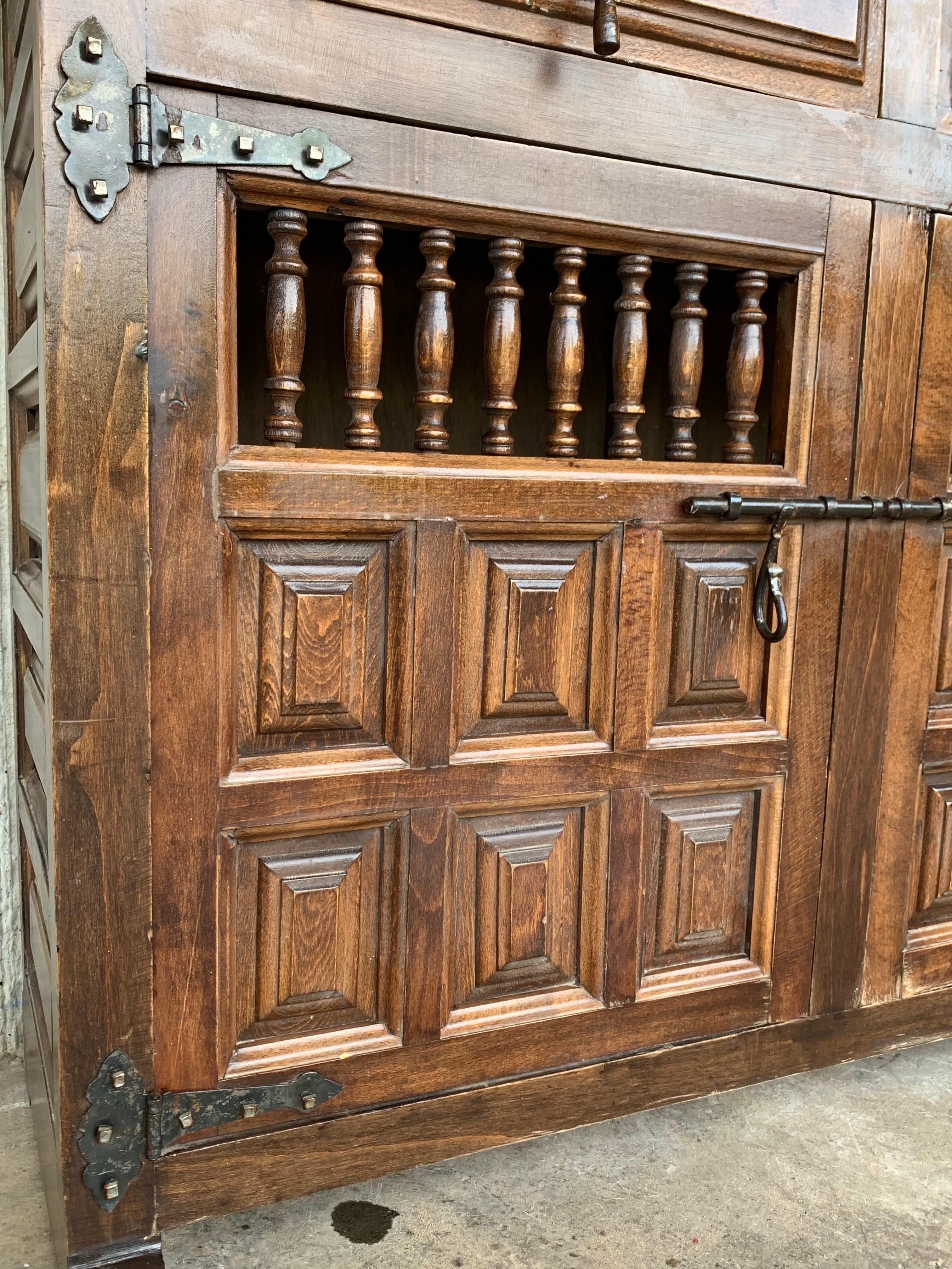 20th Century Large Catalan Spanish Baroque Carved Oak Tuscan Credenza or Buffet 2