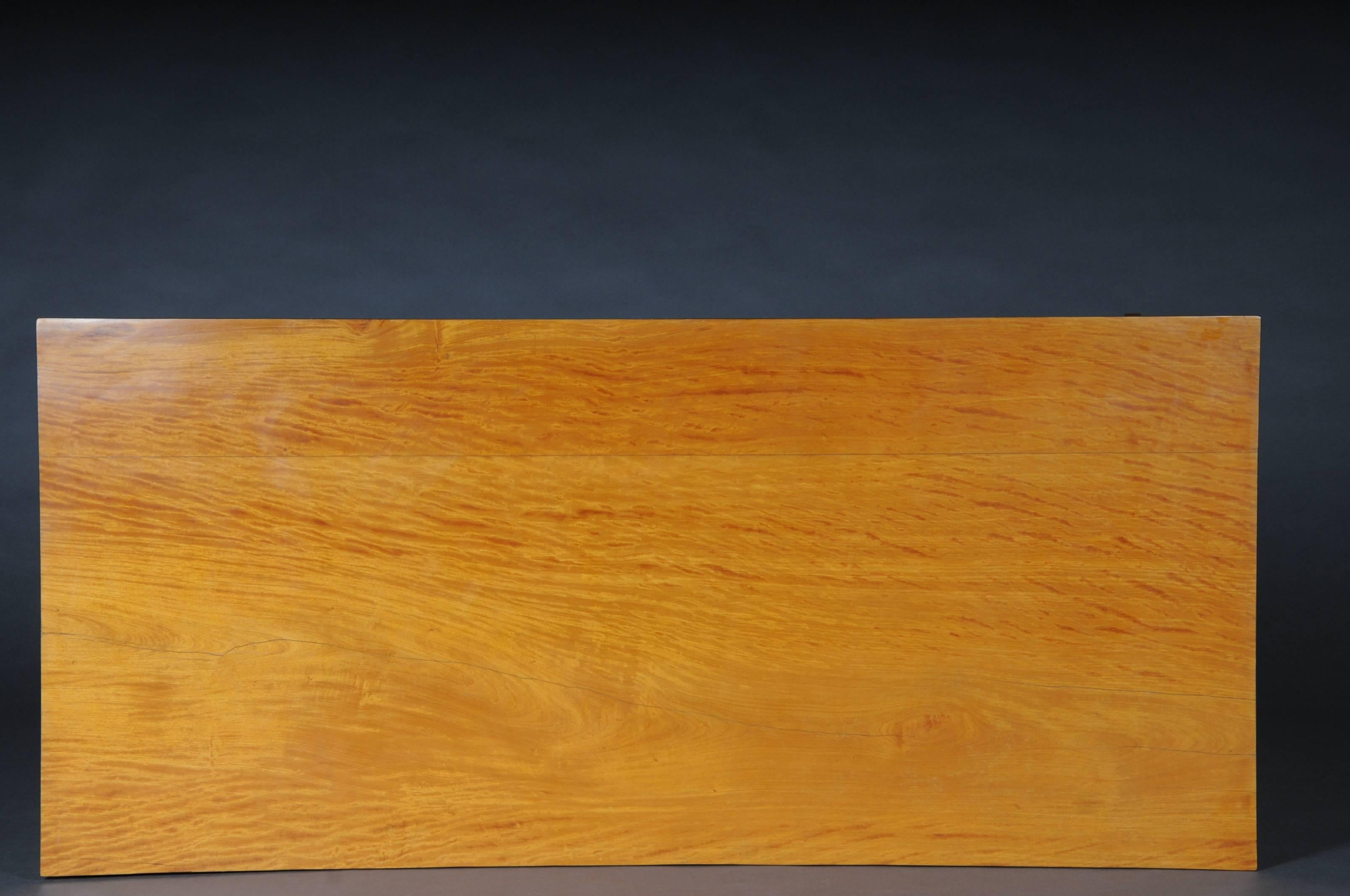 20th Century Large Dinner Table, Biedermeier, Birch For Sale 5