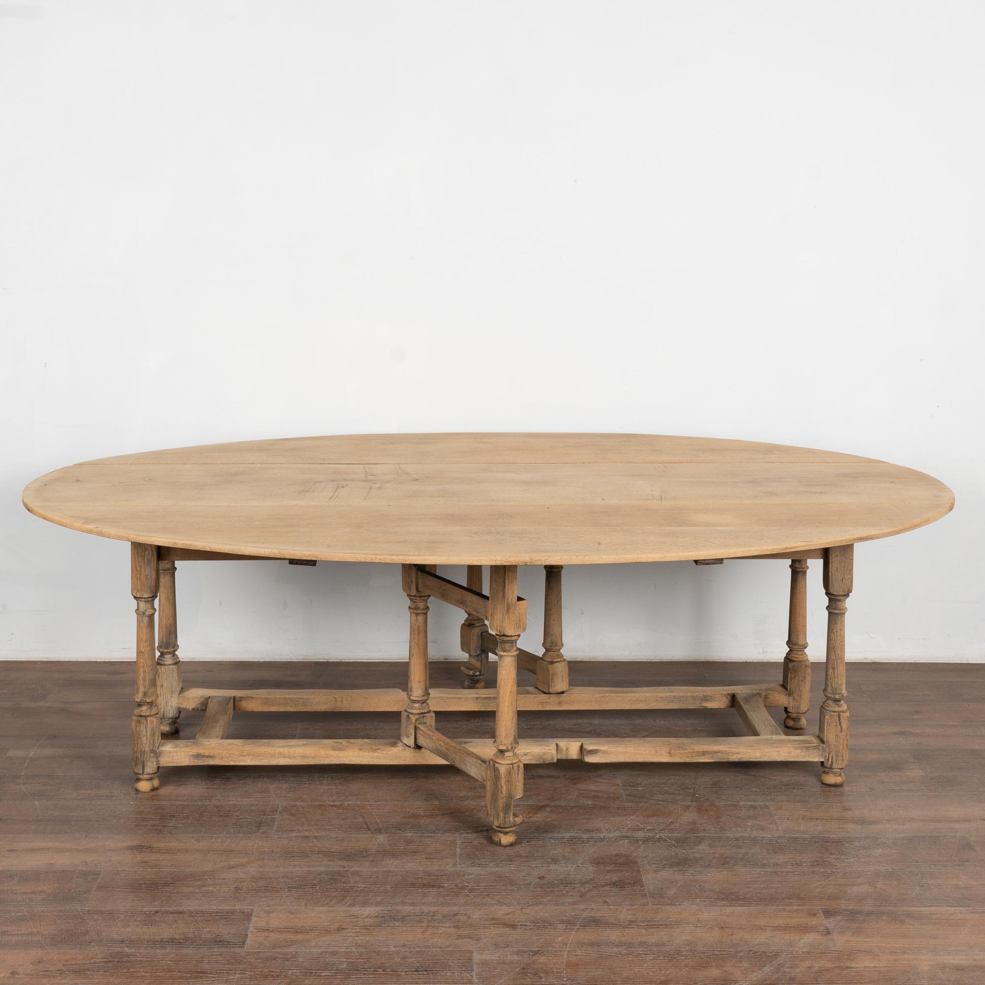 Country 20th Century Large French Bleached Oak Gateleg Dining Table Console Table
