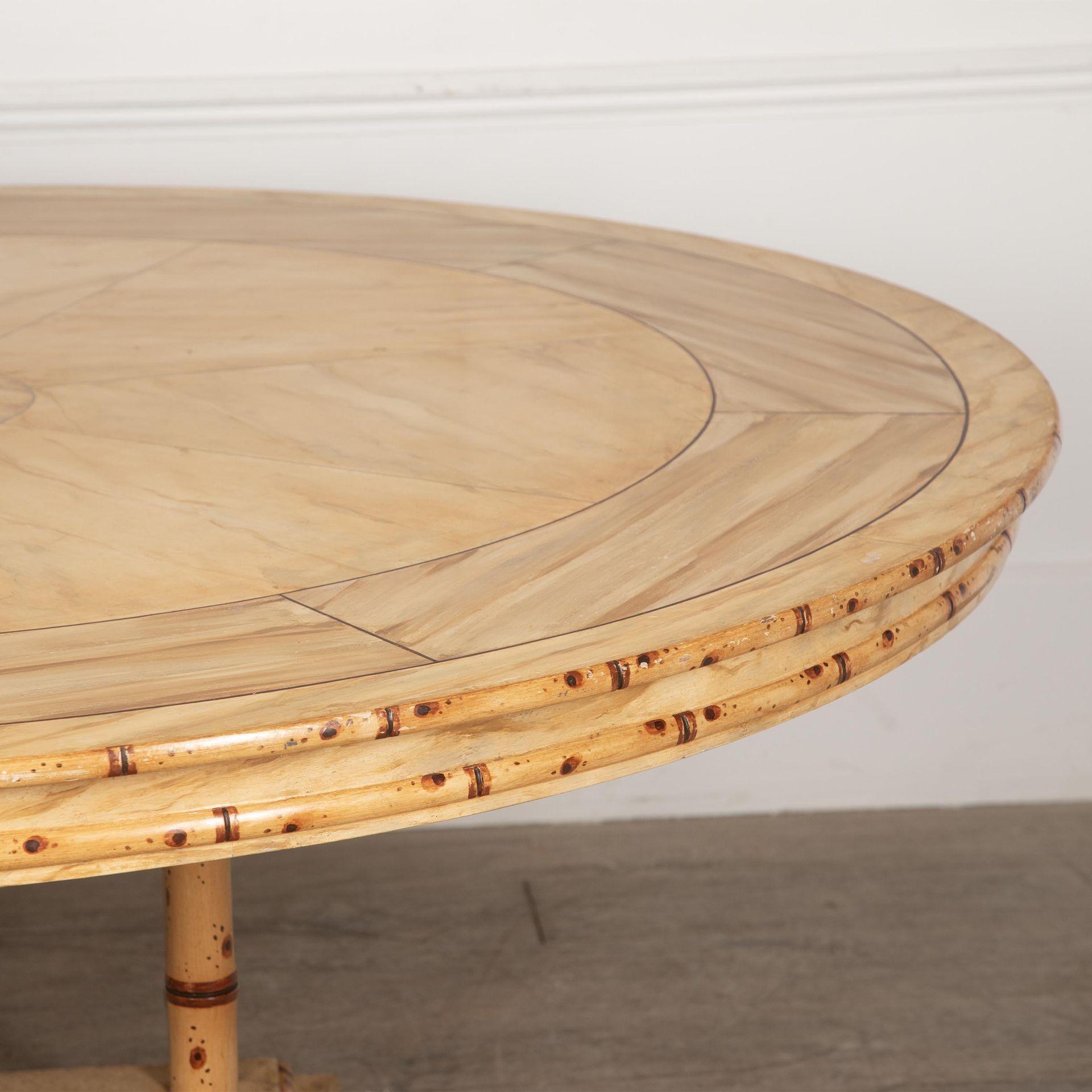 Imitation bambou Grande table de salle à manger française du 20ème siècle en faux bambou en vente