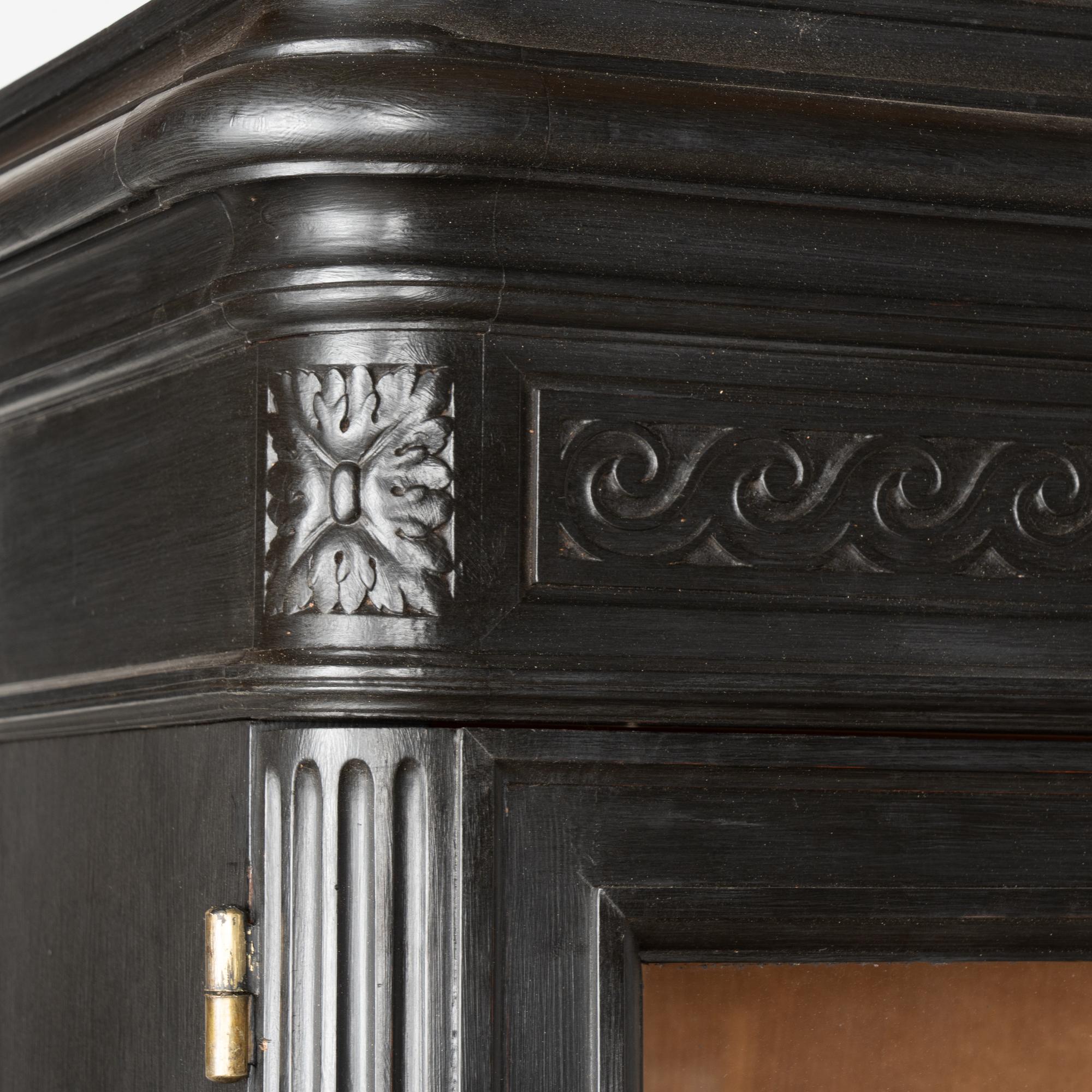 Vetrina libreria in Oak francese del XX secolo con ripiani regolabili in vendita 2