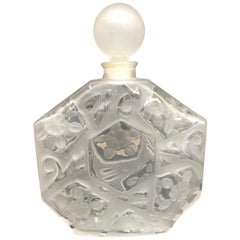 Grande bouteille de parfum française du 20ème siècle par JC Brosseau