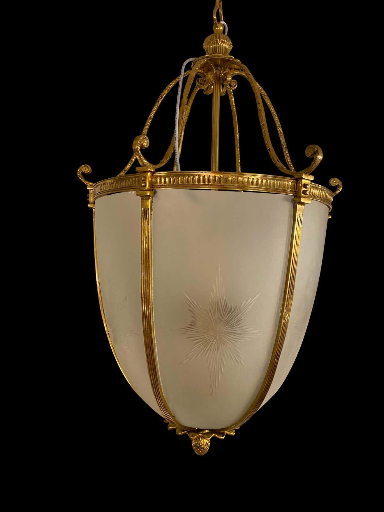 20th Century Large Hanging Frosted Glass and Ormolu Lantern For Sale 1