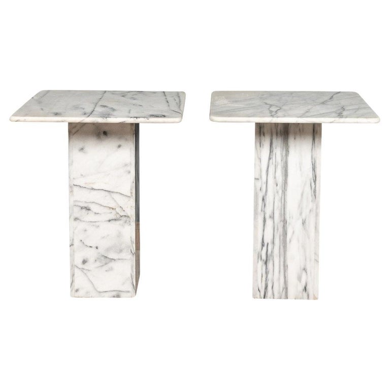 20th Century Large Pair Of Side Tables In Calacatta Marble, Italy For ...