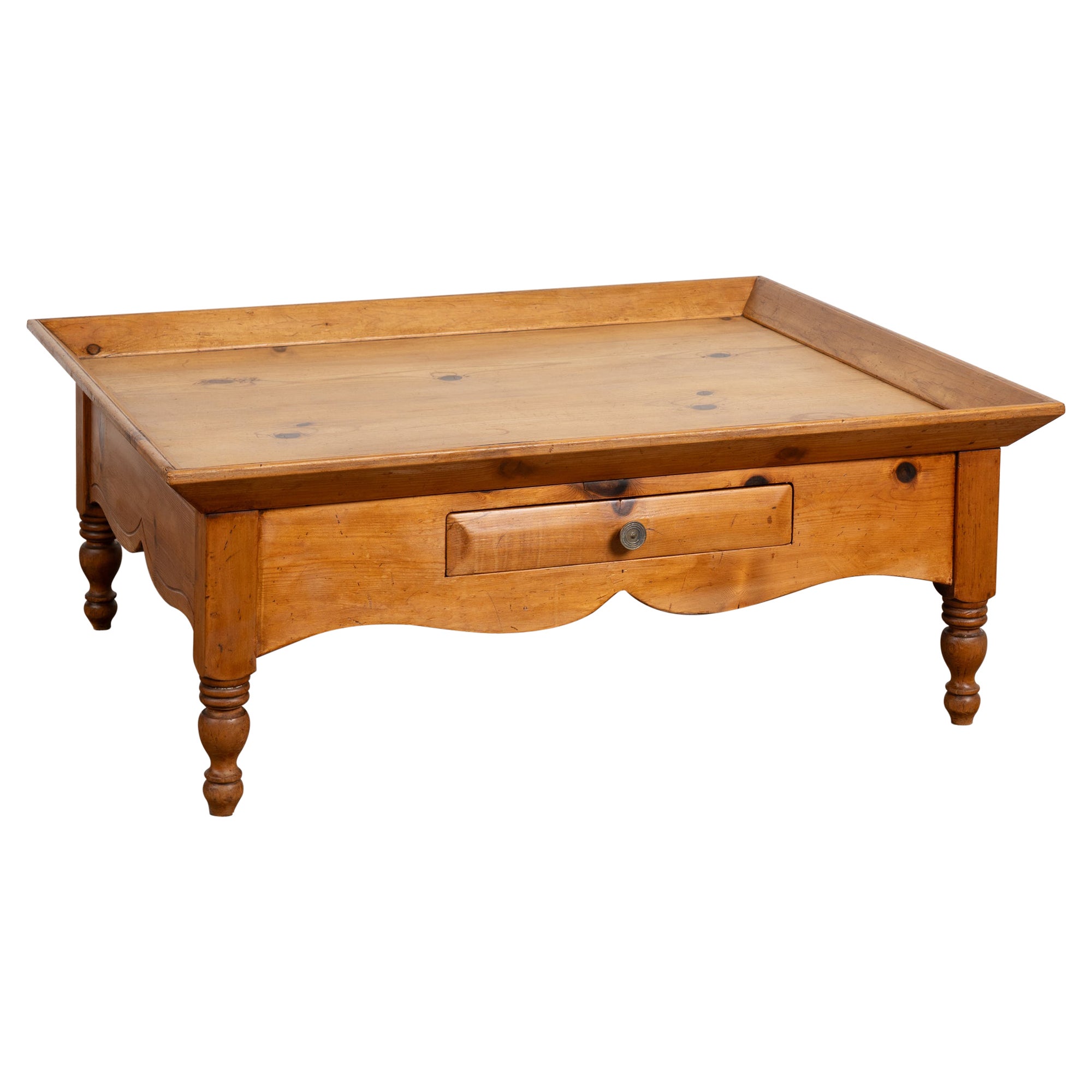 20th Century Large Pine Coffee Table with Two Drawers For Sale