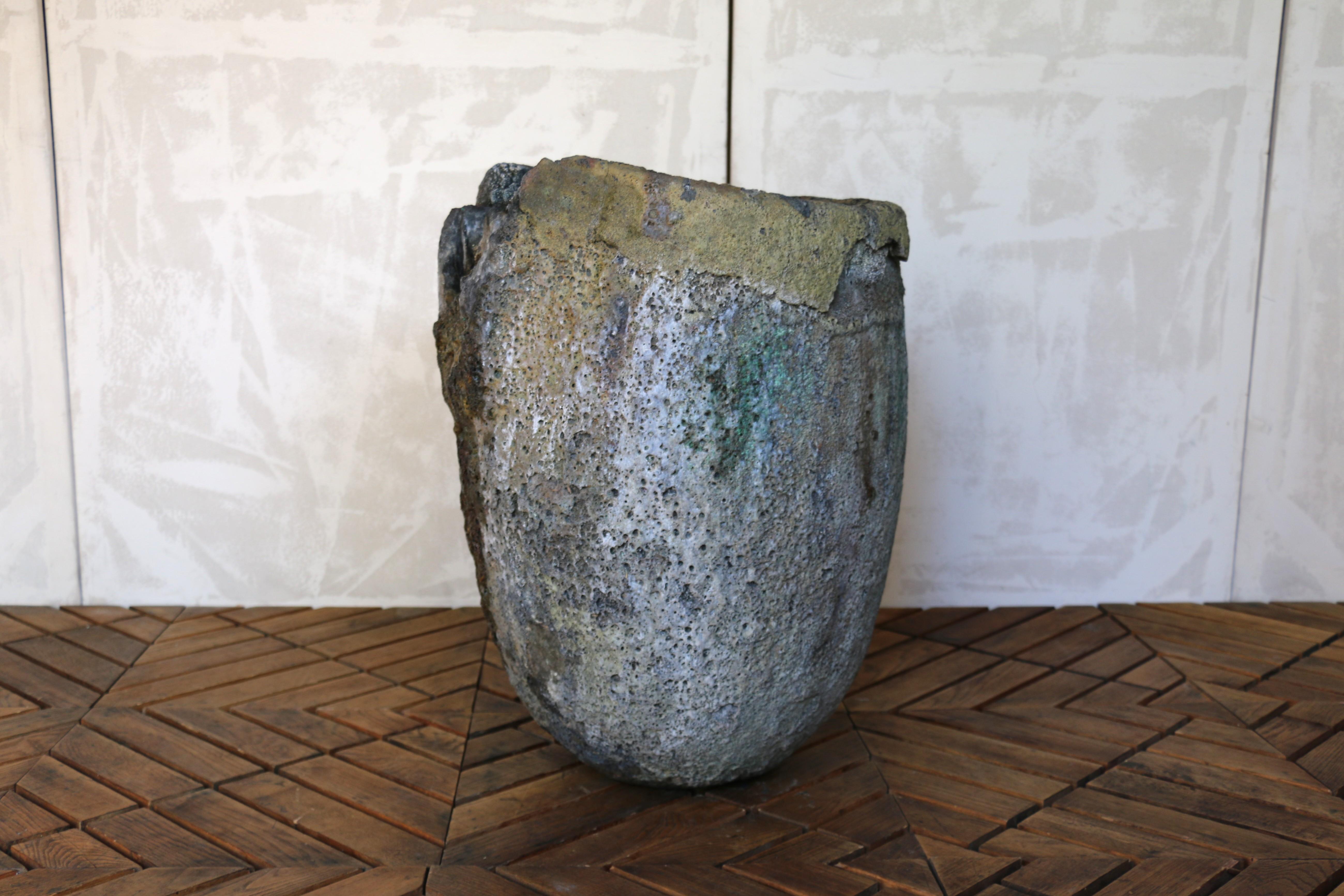 20th Century Large Vintage Foundry Crucible – Natural Lava Stone Form For Sale 8