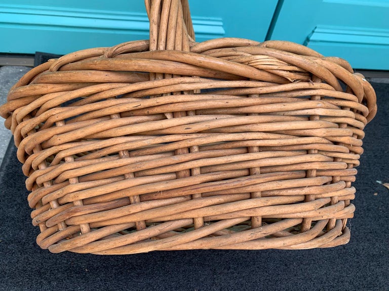 20th Century Large Woven Basket For Sale at 1stDibs