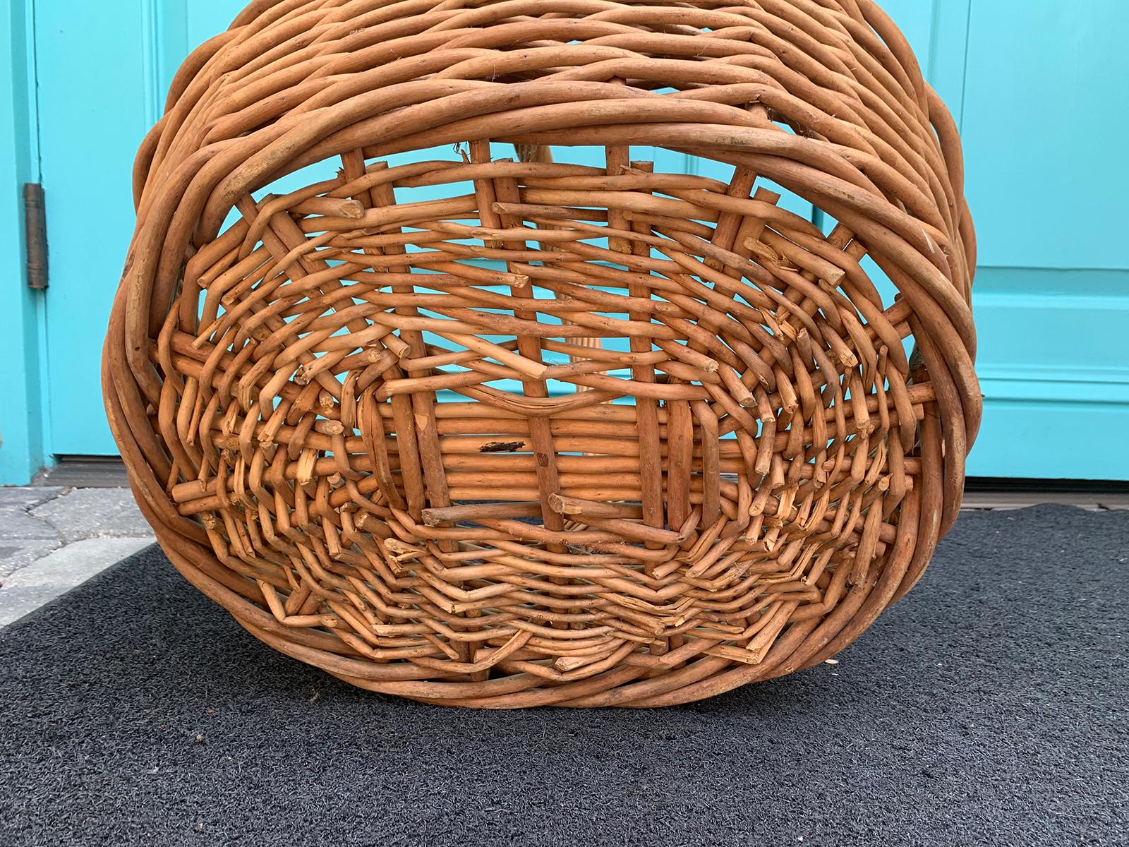 20th Century Large Woven Basket For Sale 4