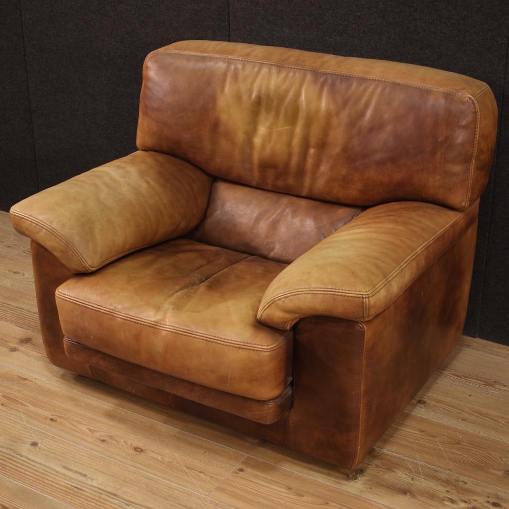 20th Century Leather French Modern Armchairs, 1980 In Fair Condition In Vicoforte, Piedmont