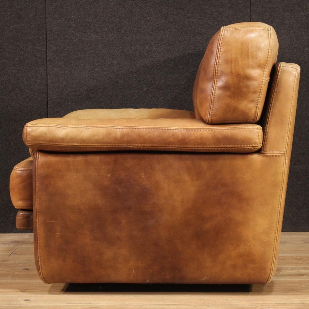 20th Century Leather French Modern Armchairs, 1980 5