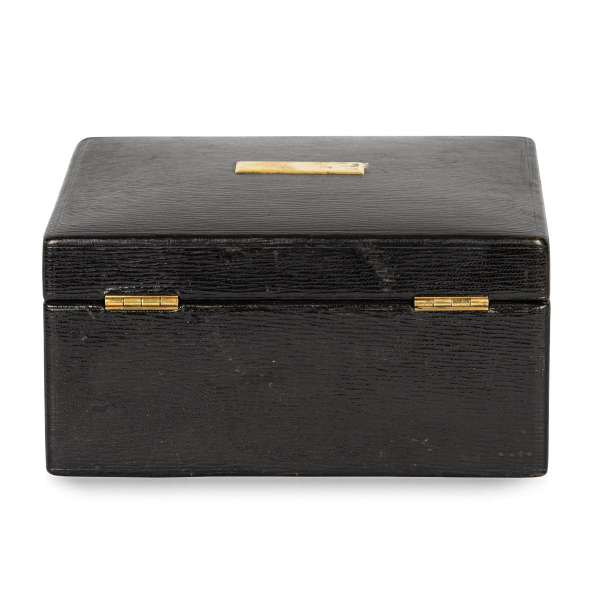 20th Century Leather Jewellery Box, c.1920 In Good Condition For Sale In Royal Tunbridge Wells, Kent