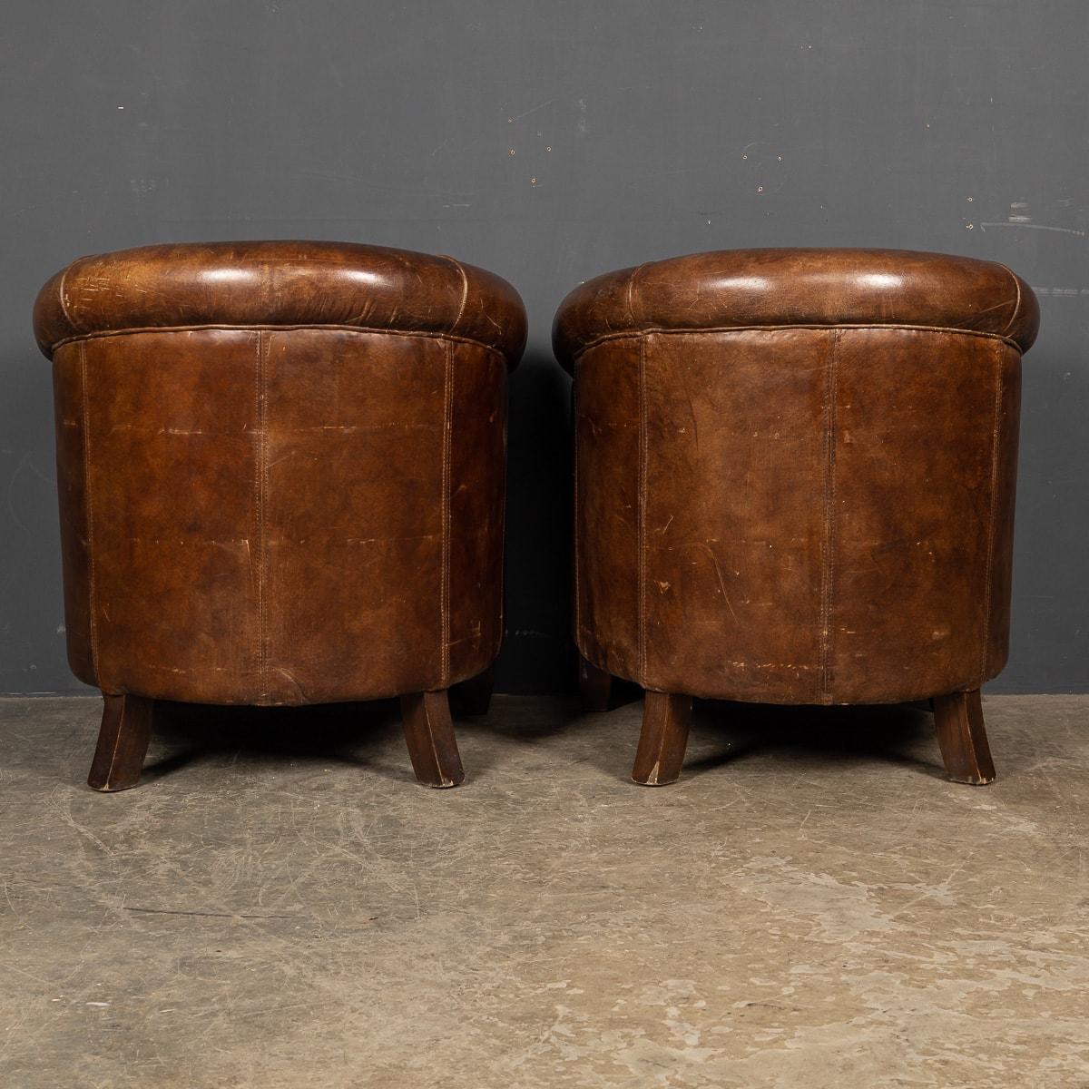 20th Century Leather Tub Chairs, c.1980 For Sale 1