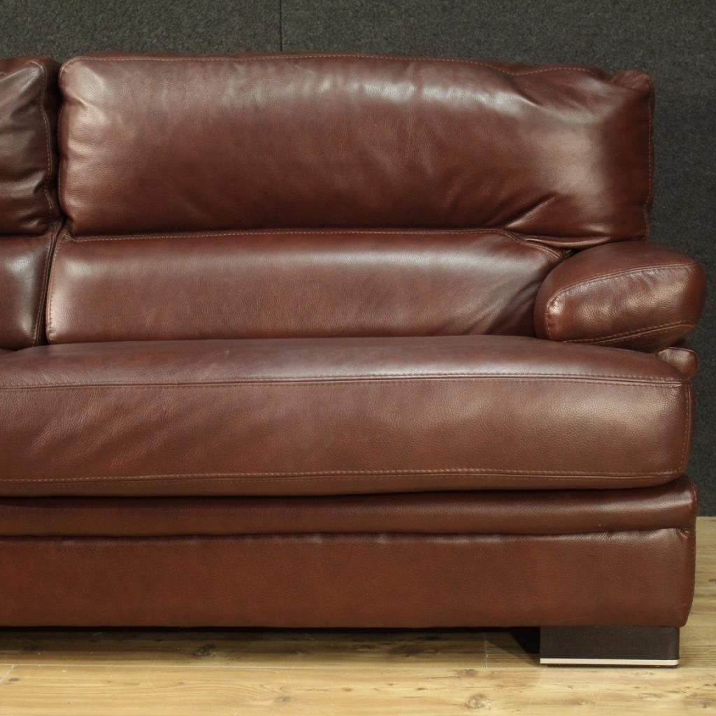 20th Century Leather Vintage Italian Sofa, 1980 For Sale 6