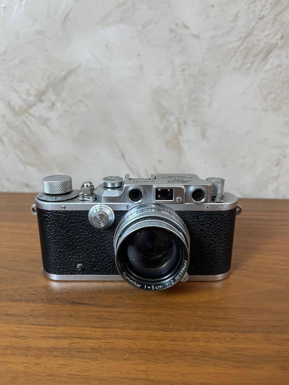Appareil photo Leica du 20e siècle, années 1950 en vente 7