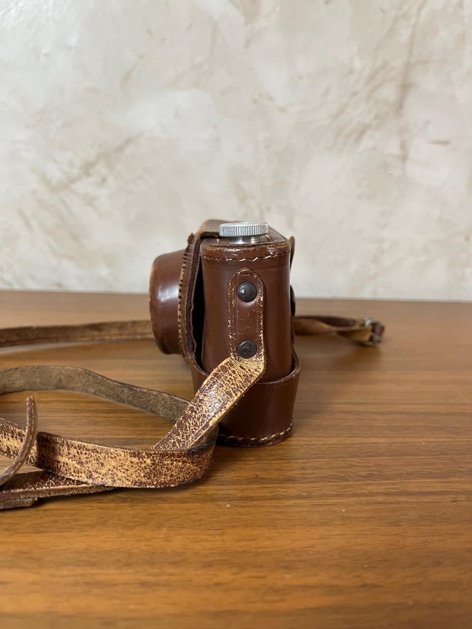 Appareil photo Leica du 20e siècle, années 1950 en vente 1
