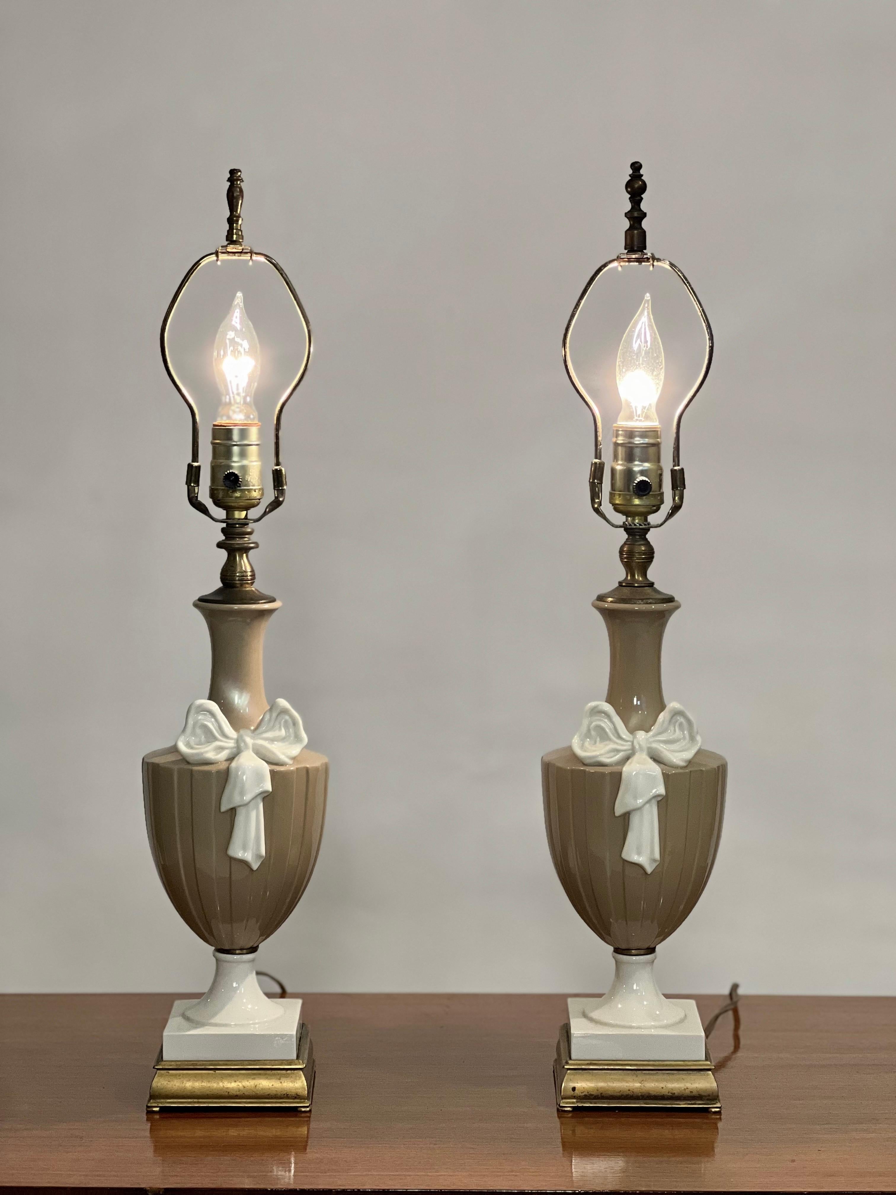 20th Century Lenox Porcelain Lamps in Taupe and White by Dav Art, NY, Pair For Sale 4