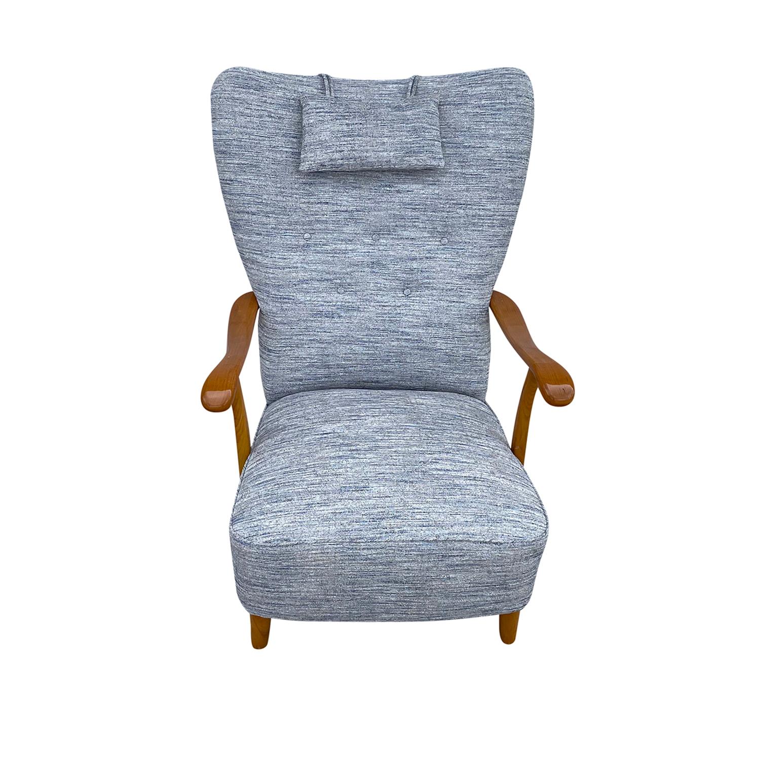 Mid-Century Modern Fauteuil danois bleu-gris en noyer du 20e siècle, chaise scandinave vintage en vente