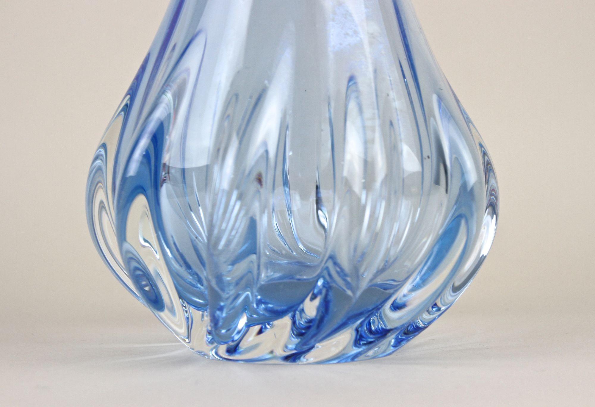 20th Century Light Blue Murano Glass Long Neck Vase, Italy circa 1970 For Sale 1