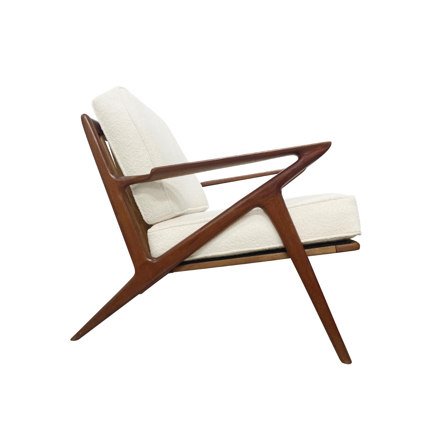 20th Century Light-Brown Danish Pair of Walnut Z Lounge Chairs by Poul Jensen For Sale 4