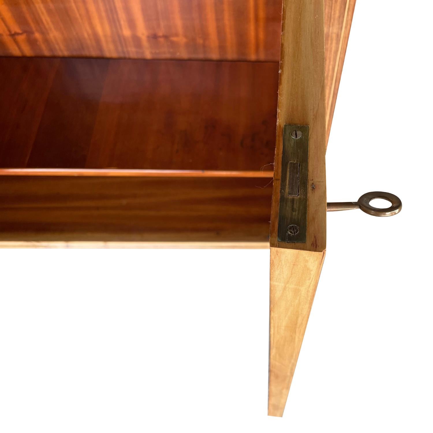 20th Century Light-Brown Italian Walnut Cabinet, Small Cupboard by Paolo Buffa 5