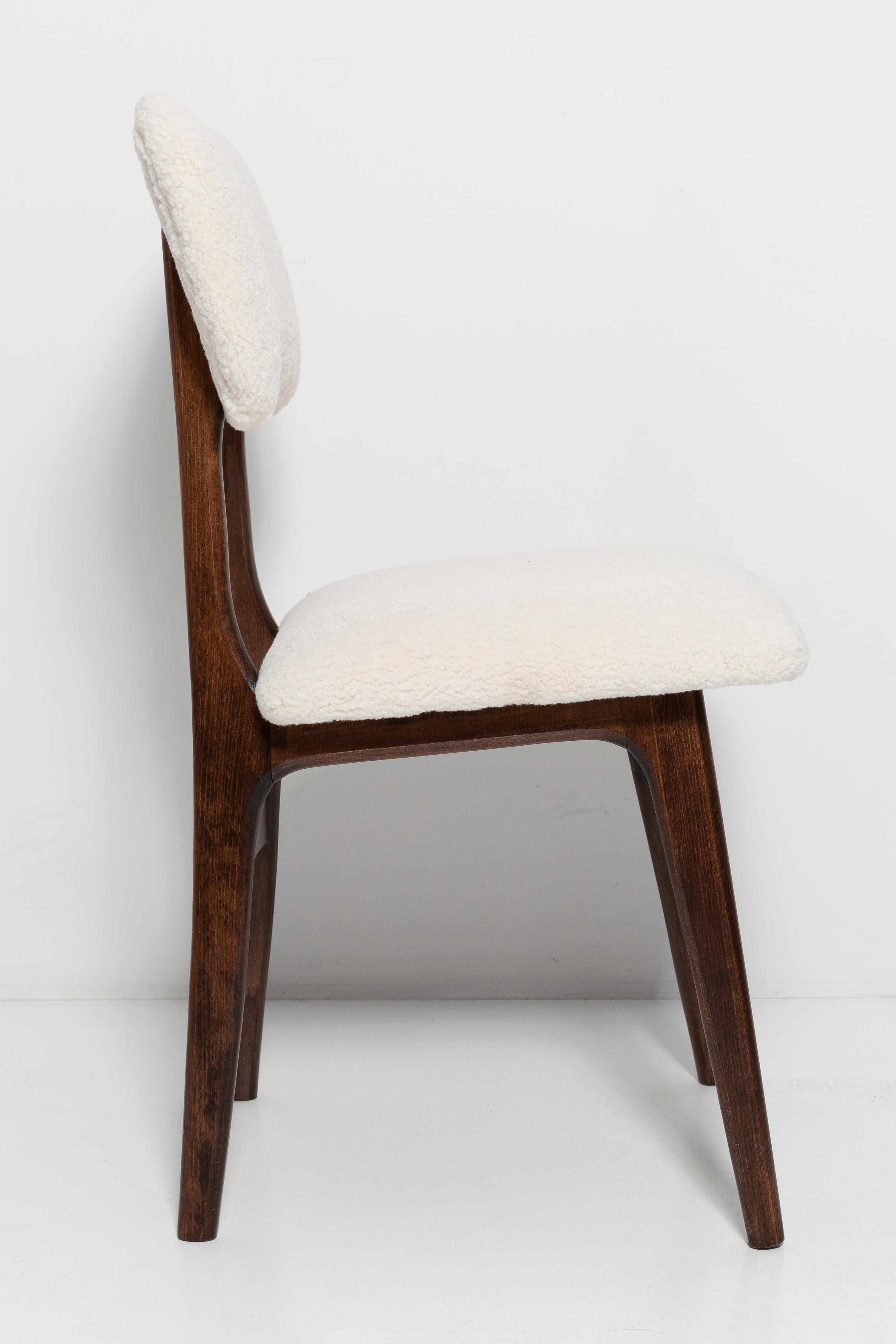 Polish 20th Century Light Crème Boucle Walnut Wood Butterfly Chair, Europe, 1960. For Sale