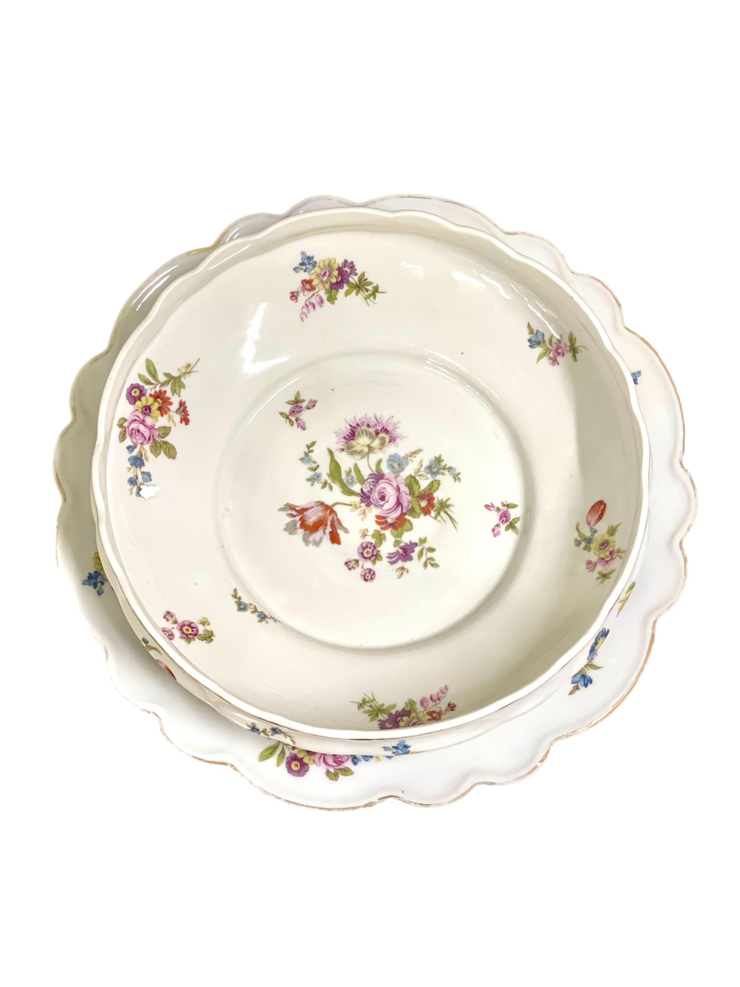 Servizio da tavola in porcellana ULIM Limoges 63 pezzi del XX secolo in vendita 6
