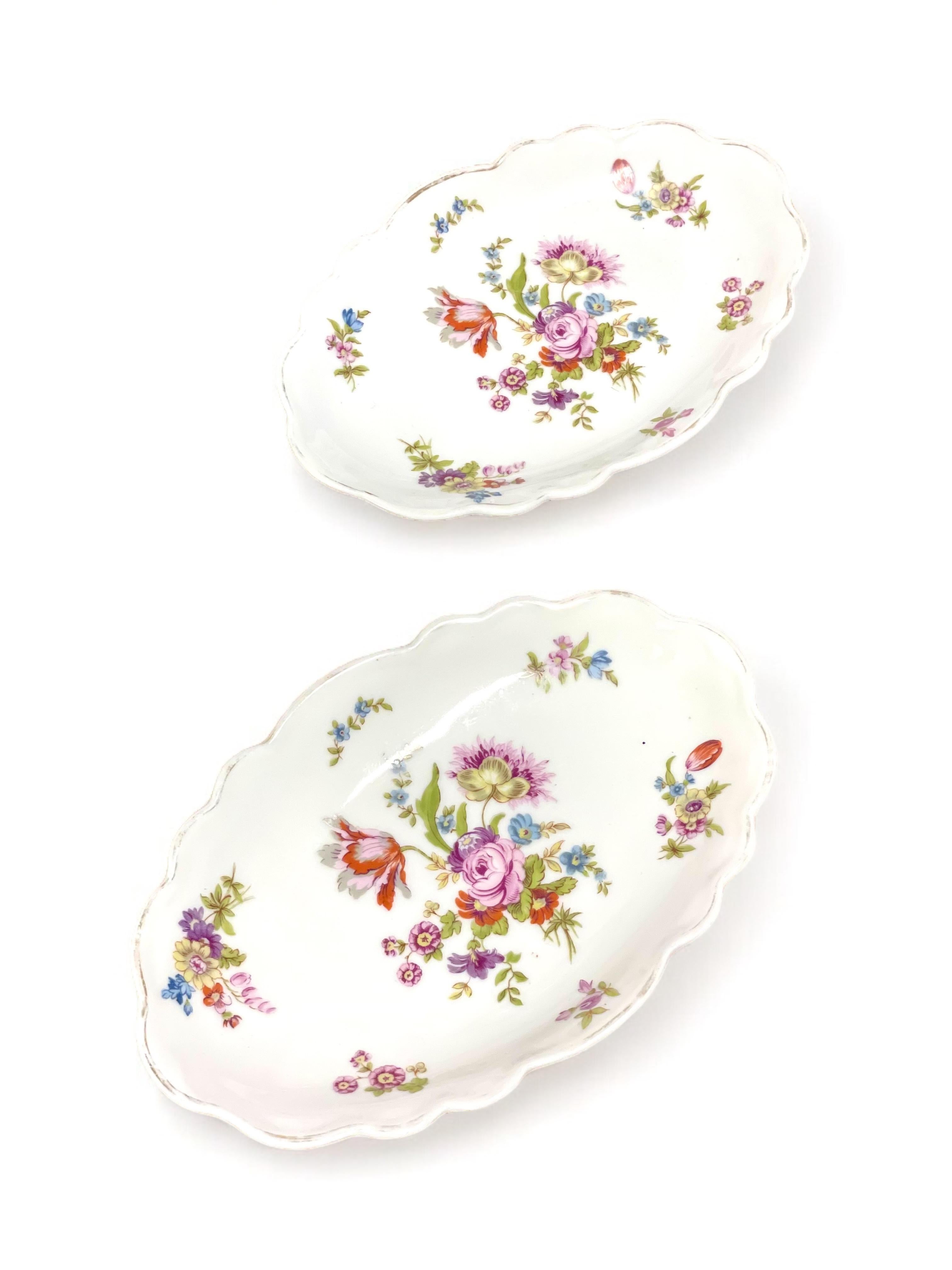 Servizio da tavola in porcellana ULIM Limoges 63 pezzi del XX secolo in vendita 3